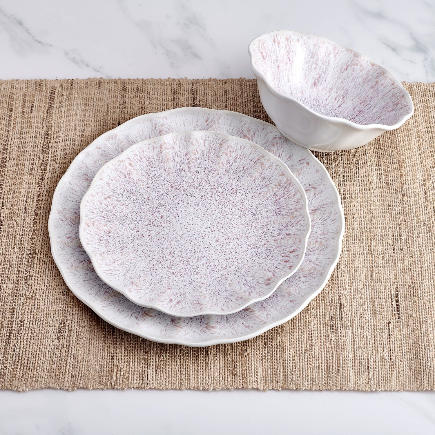 Isla 12-Piece Dinnerware Set - Porcelain Dinner Plates, Bowls & Mugs for 4 People - Elegant Tableware for Family Dining, Dinner Parties & Restaurant-Style Meals at Home