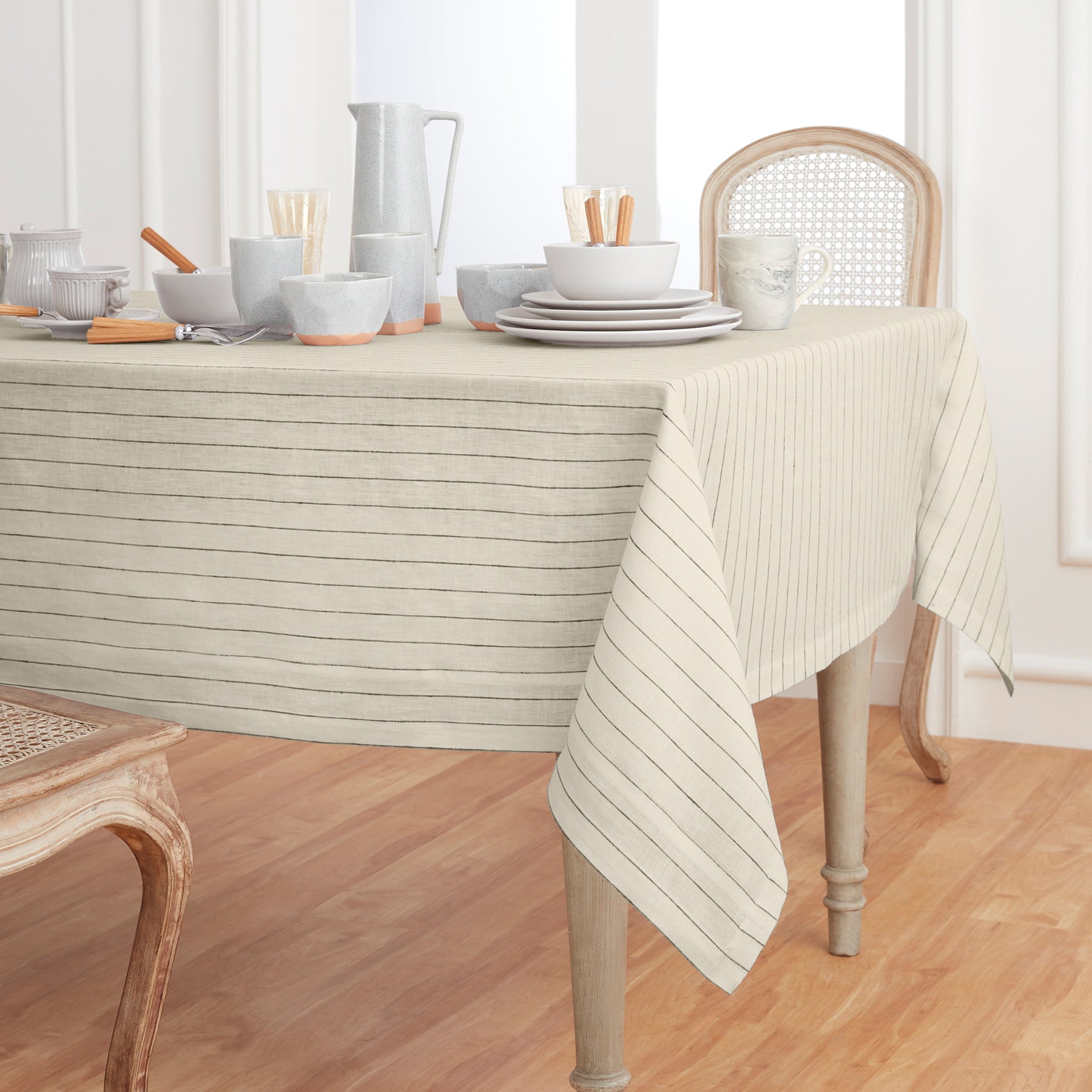 Elegant Pinstripe Tablecloth for Dining & Events - Premium Cotton Table Cover for Restaurants, Weddings & Home Decor