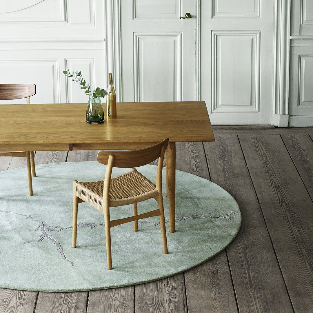 Carl Hansen & Son Wegner CH23 Chair - Mid-Century Modern Dining Chair - Scandinavian Design for Home & Office - Perfect for Dining Rooms, Living Spaces & Workspaces