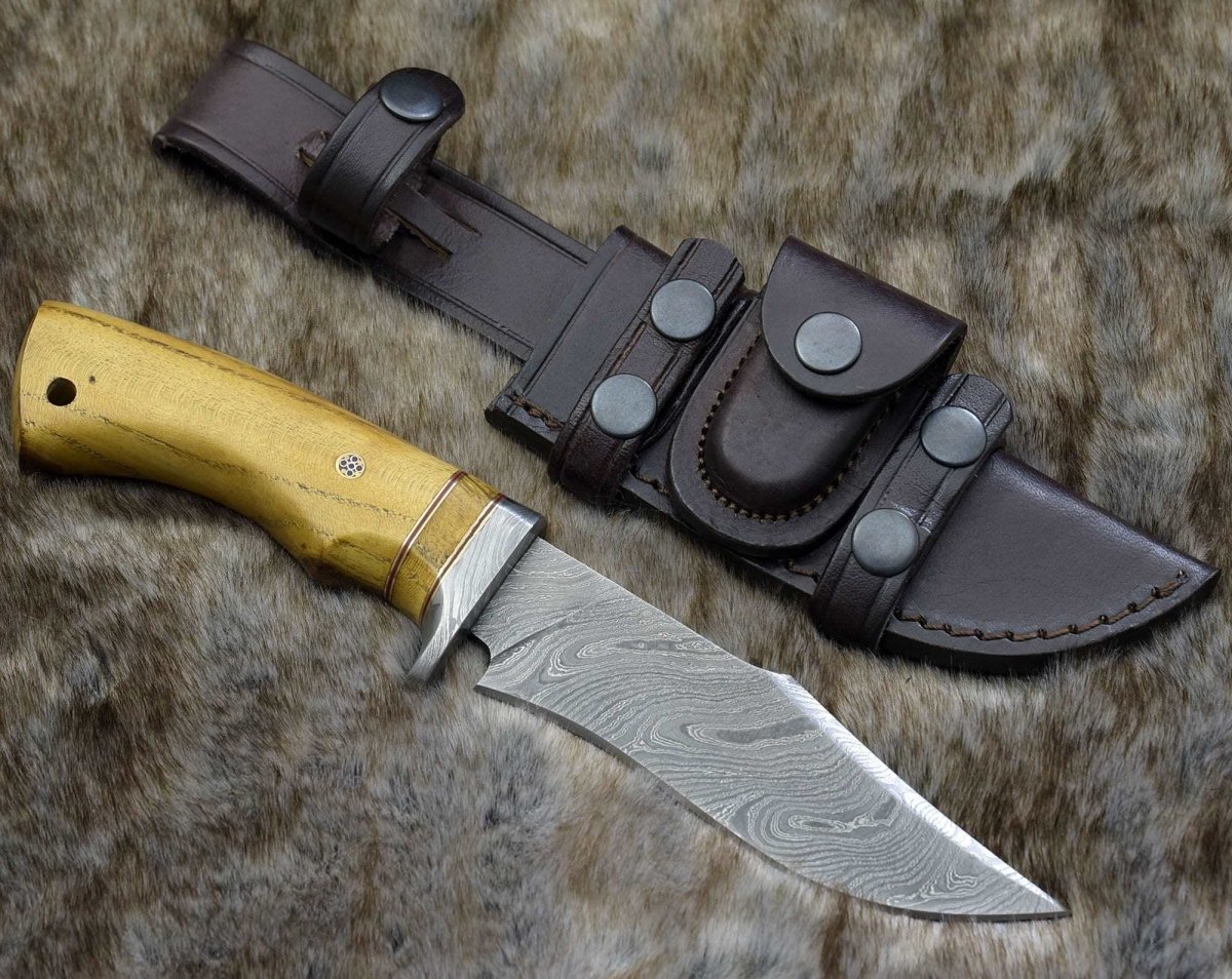 Premium Damascus Steel Hunting Knife with Exotic Yellow Heart Wood Handle - Outdoor Survival, Camping & Bushcraft Essential