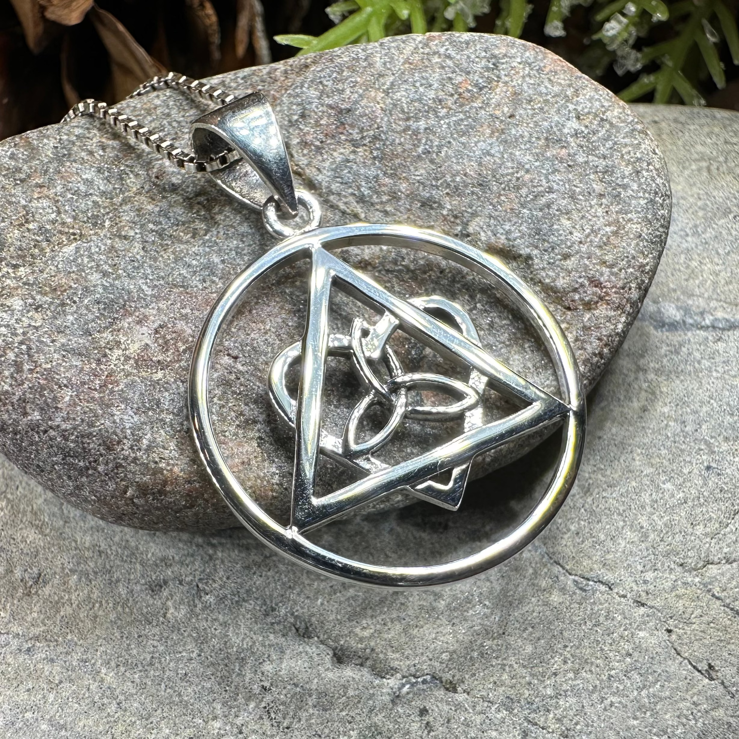 Celtic Trinity Knot AA Sobriety Necklace - Stainless Steel Recovery Jewelry for Women & Men - Inspirational Sobriety Gift for 12 Step Programs, Addiction Recovery & Spiritual Healing