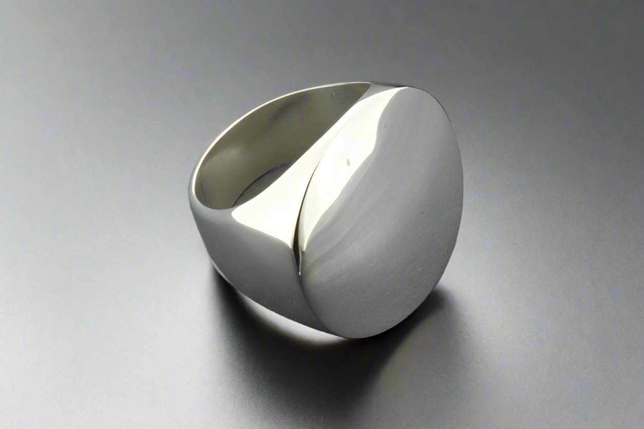 Large Circular Polished Signet Ring - Sterling Silver 925 for Men & Women - Elegant Jewelry for Everyday Wear, Gifts & Special Occasions