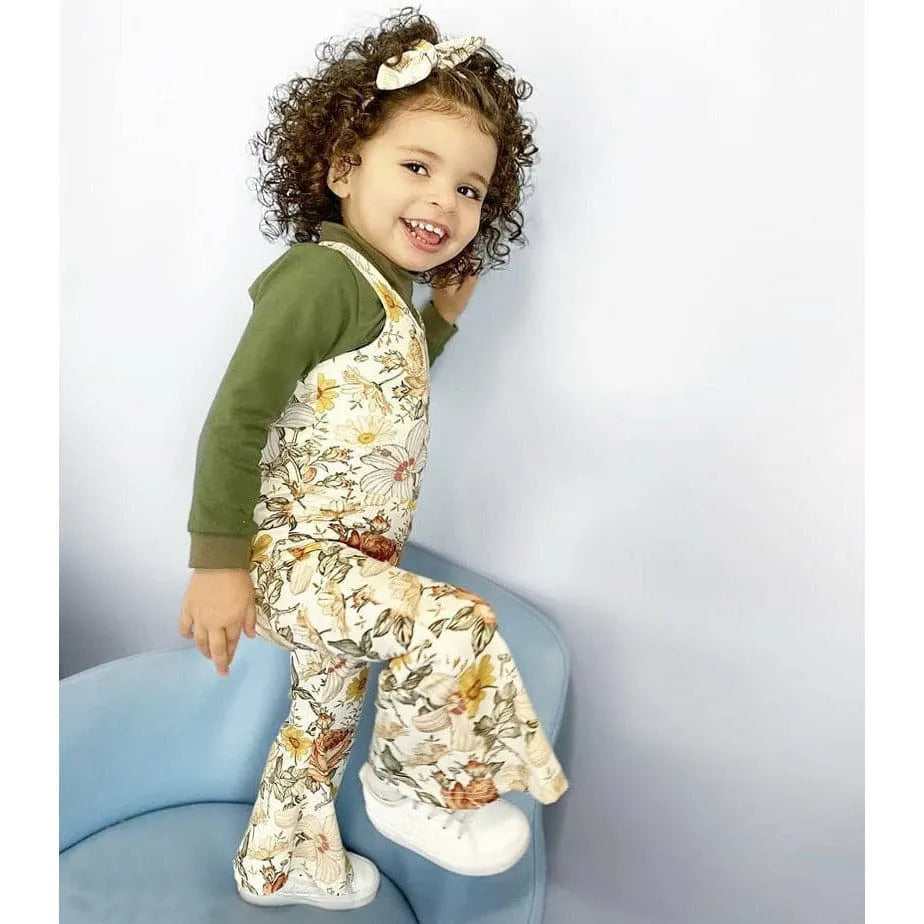 Retro Flared Jumpsuit for Kids - Vintage Style Chamomile Rose Print Romper | Perfect for Birthday Parties, Photo Shoots & Casual Playdates