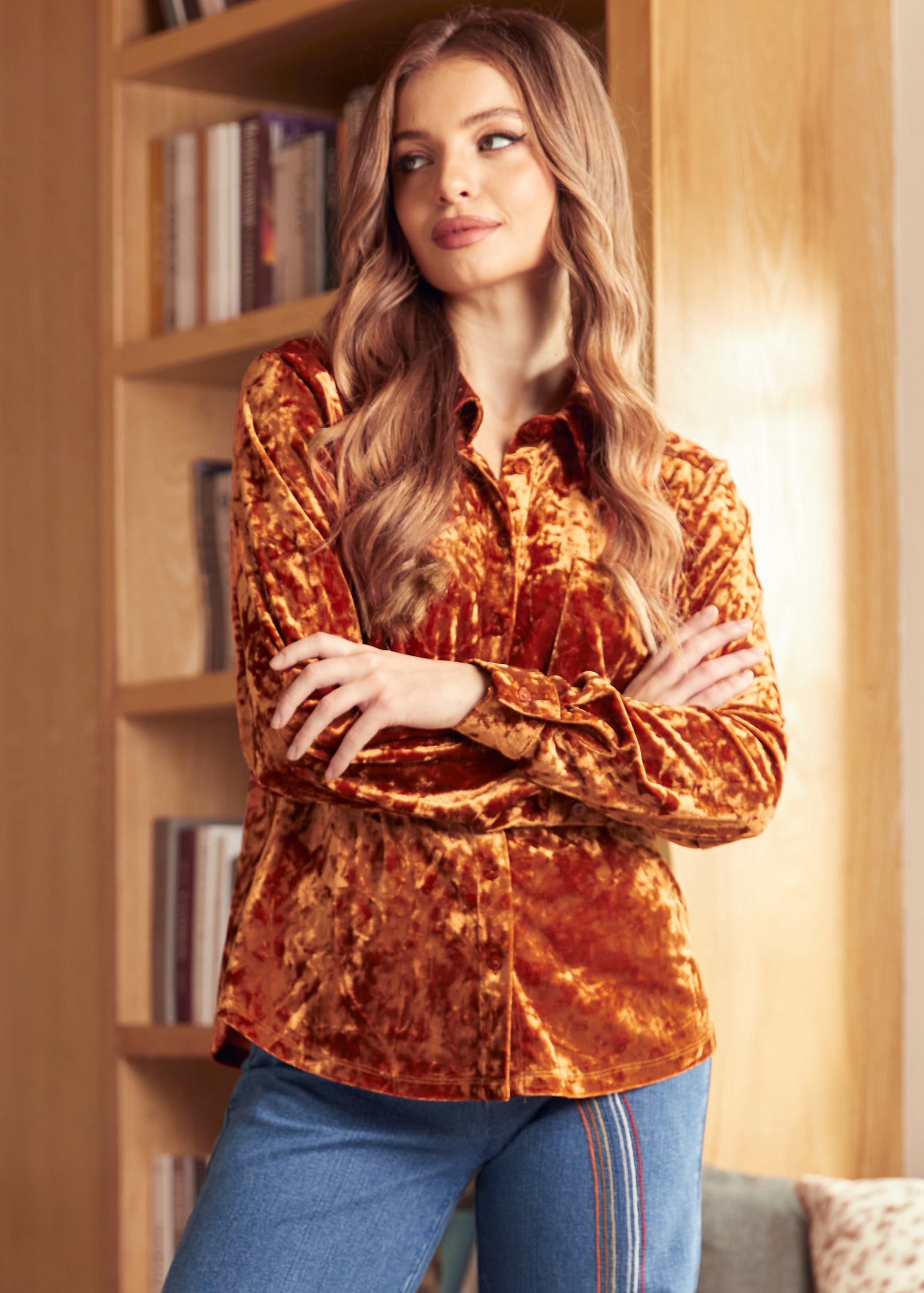 Vintage Retro Button Down Shirt for Men & Women | Classic 70s Style Casual Shirt | Perfect for Parties, Concerts & Themed Events