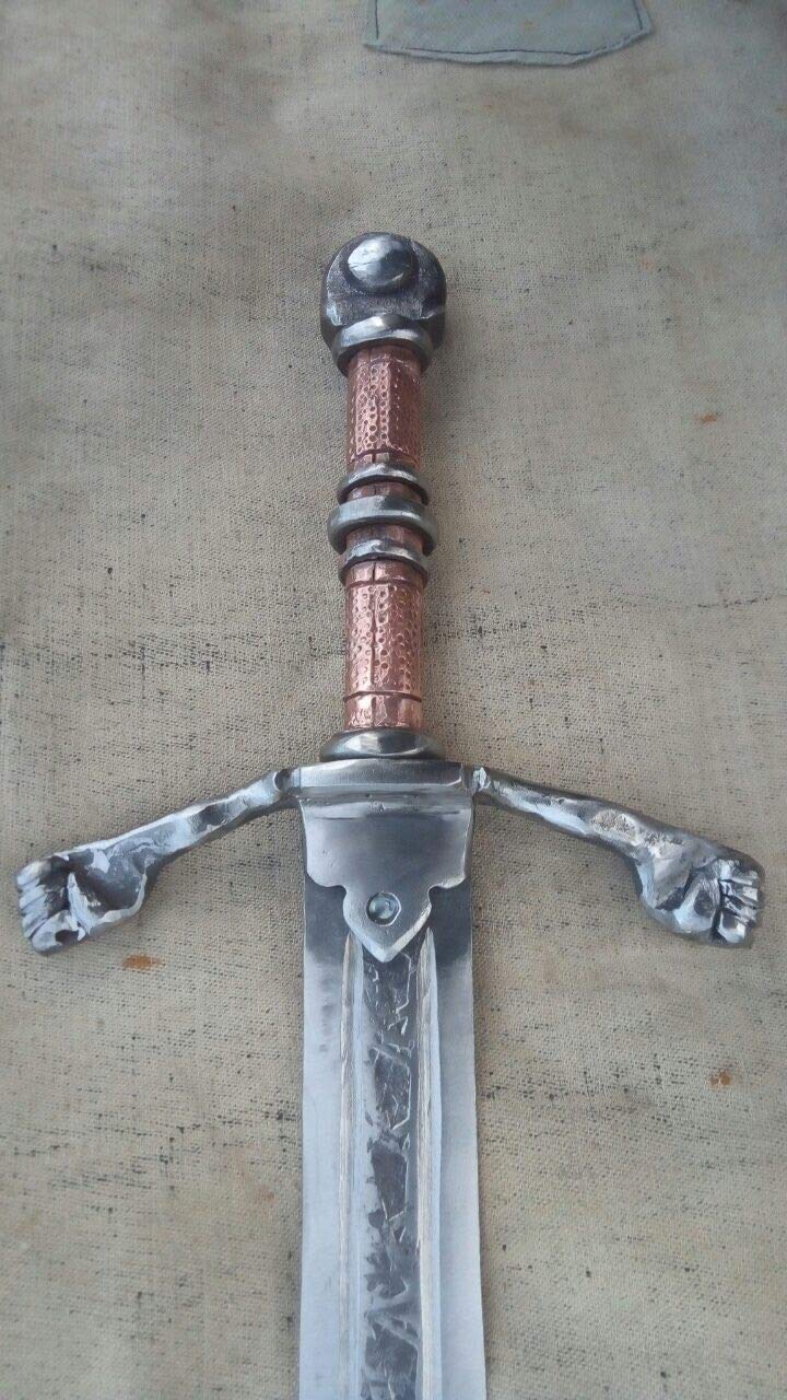 High-Quality Cosplay Sword & Armor Set - Realistic Fantasy Weapon for LARP, Halloween, and Anime Conventions - Perfect for Cosplay Enthusiasts & Collectors