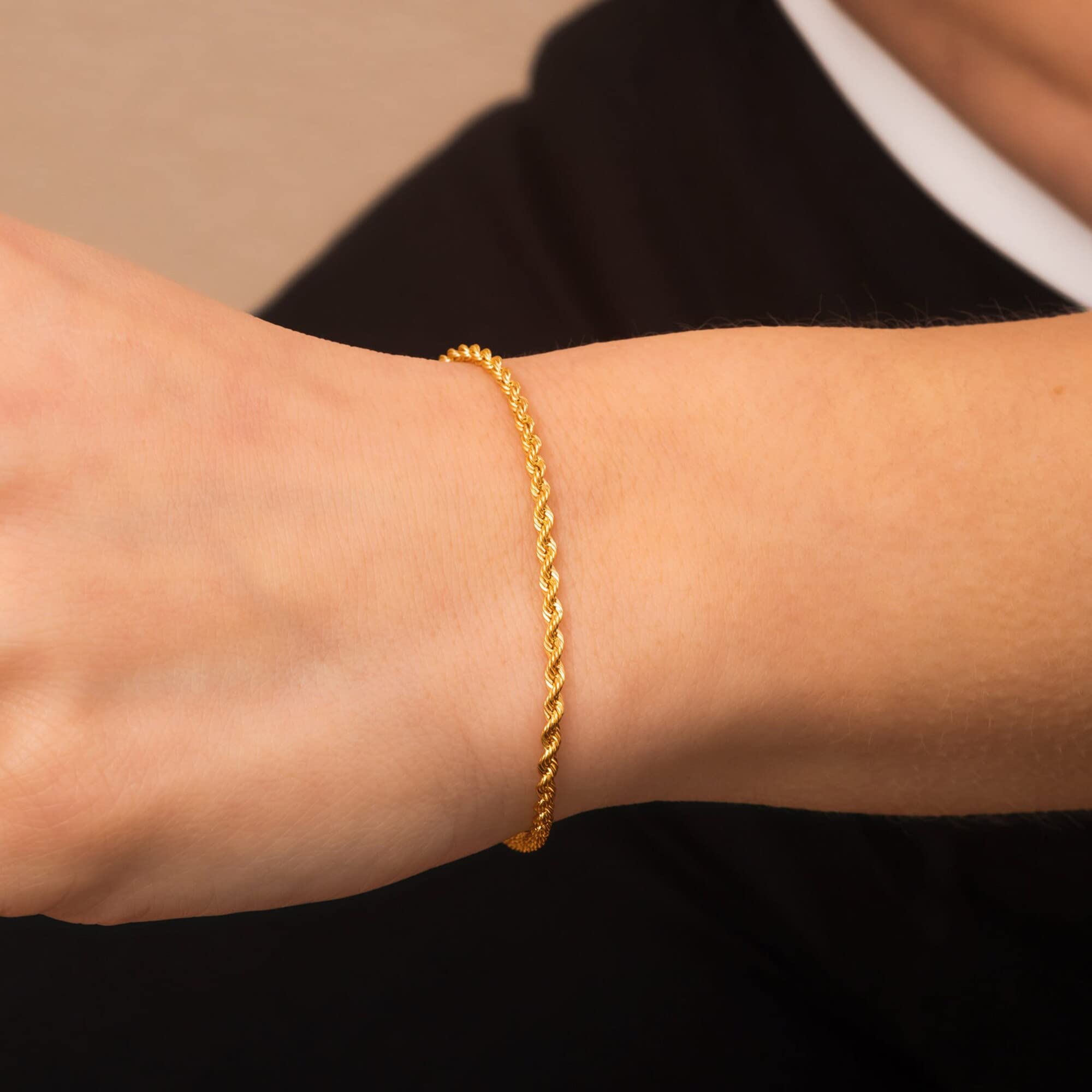 BRIJEWNES 925 Sterling Silver Clasp 2mm/2.5mm/3mm Gold & Silver Rope Chain Bracelet for Men & Women - Solid Diamond Cut Rope Chain Jewelry - Perfect Gift for Him & Her - Ideal for Casual Wear, Date Nights & Special Occasions