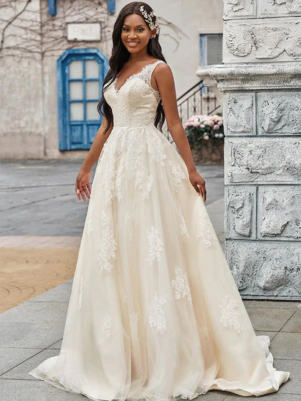 Elegant Lace Applique Beach Wedding Dress for Bride 2024 | Boho Bridal Gown with Floral Embroidery | Perfect for Beach, Garden & Destination Weddings