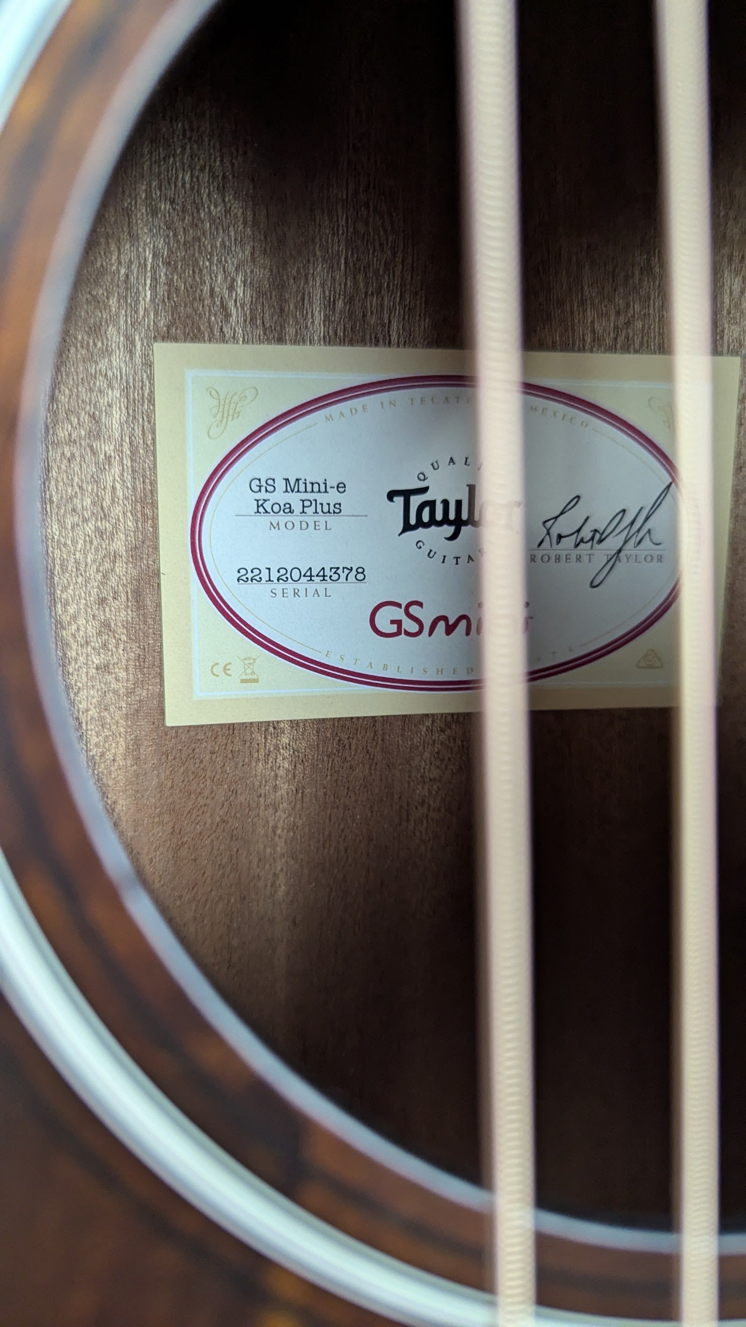 Taylor GS Mini e Koa Plus Acoustic-Electric Guitar with Hawaiian Koa Wood - Perfect for Travel, Camping & Live Performances