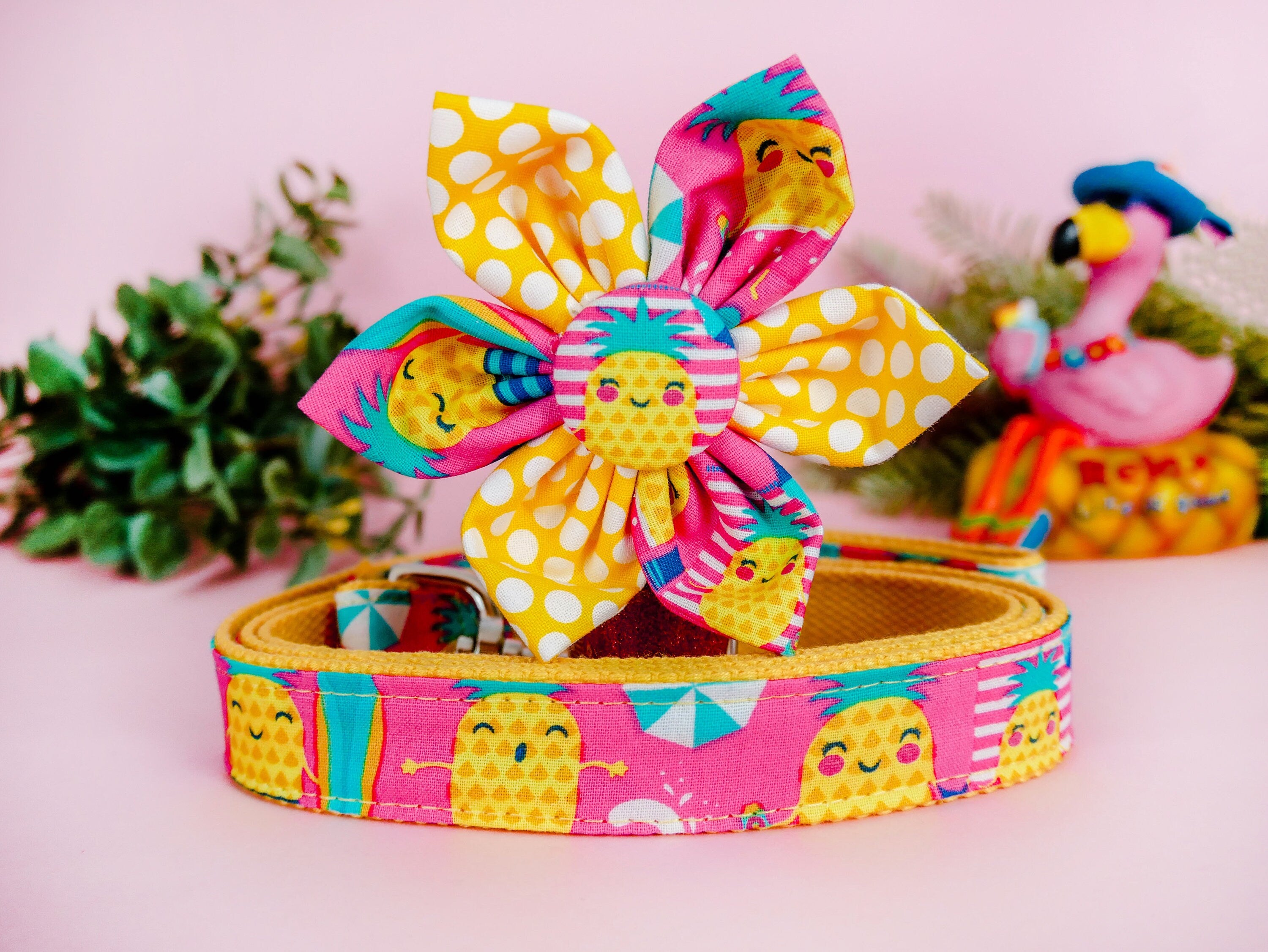 Floral Dog Collar with Adjustable Buckle - Cute Pineapple Pattern for Small Medium Large Dogs - Perfect for Beach Outings, Summer Walks & Pet Photos