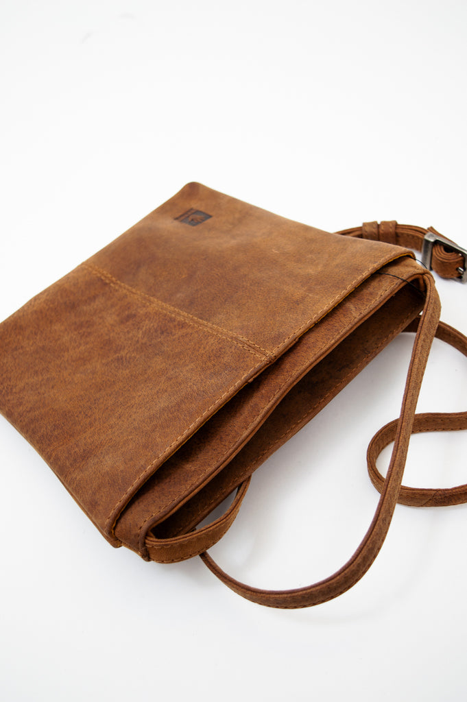 Adrian Klis 2361 Buffalo Leather Purse for Women - Stylish Crossbody Handbag for Everyday Use, Work & Travel