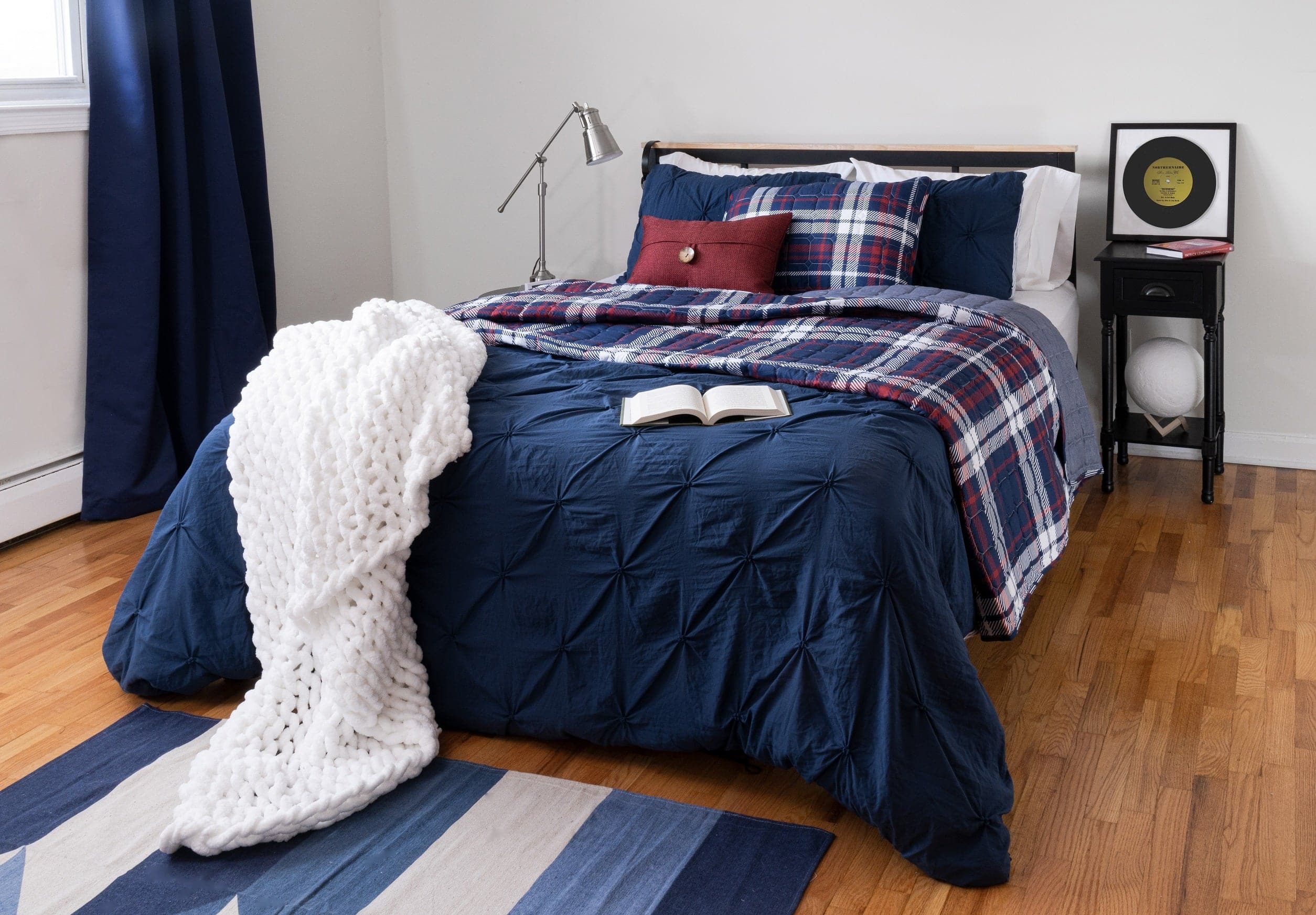 Grayson Farmhouse Plaid Reversible Quilt Set - King Size Bedding, Soft Cotton Blend, Rustic Home Decor for Cozy Bedroom & Guest Room