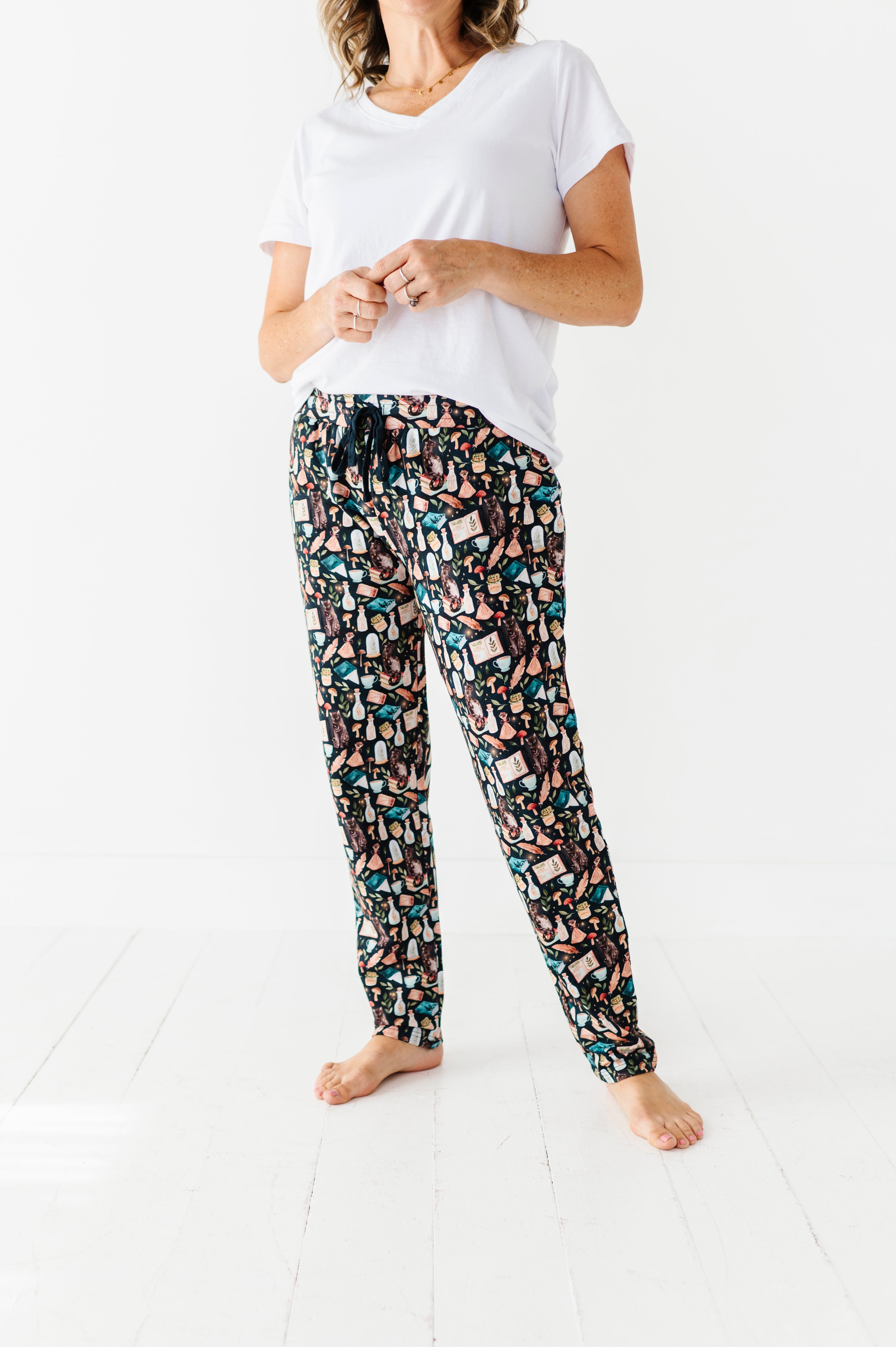 Botanicat Women's Straight Leg Pajama Pants - Soft Cotton Sleepwear for Lounge & Relaxation at Home