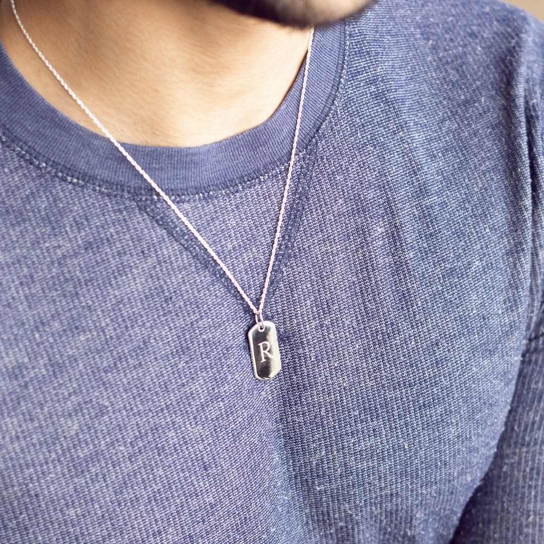 Custom Engravable Men's Silver Dog Tag Necklace - Personalized Military Style Pendant for Everyday Wear & Gifts
