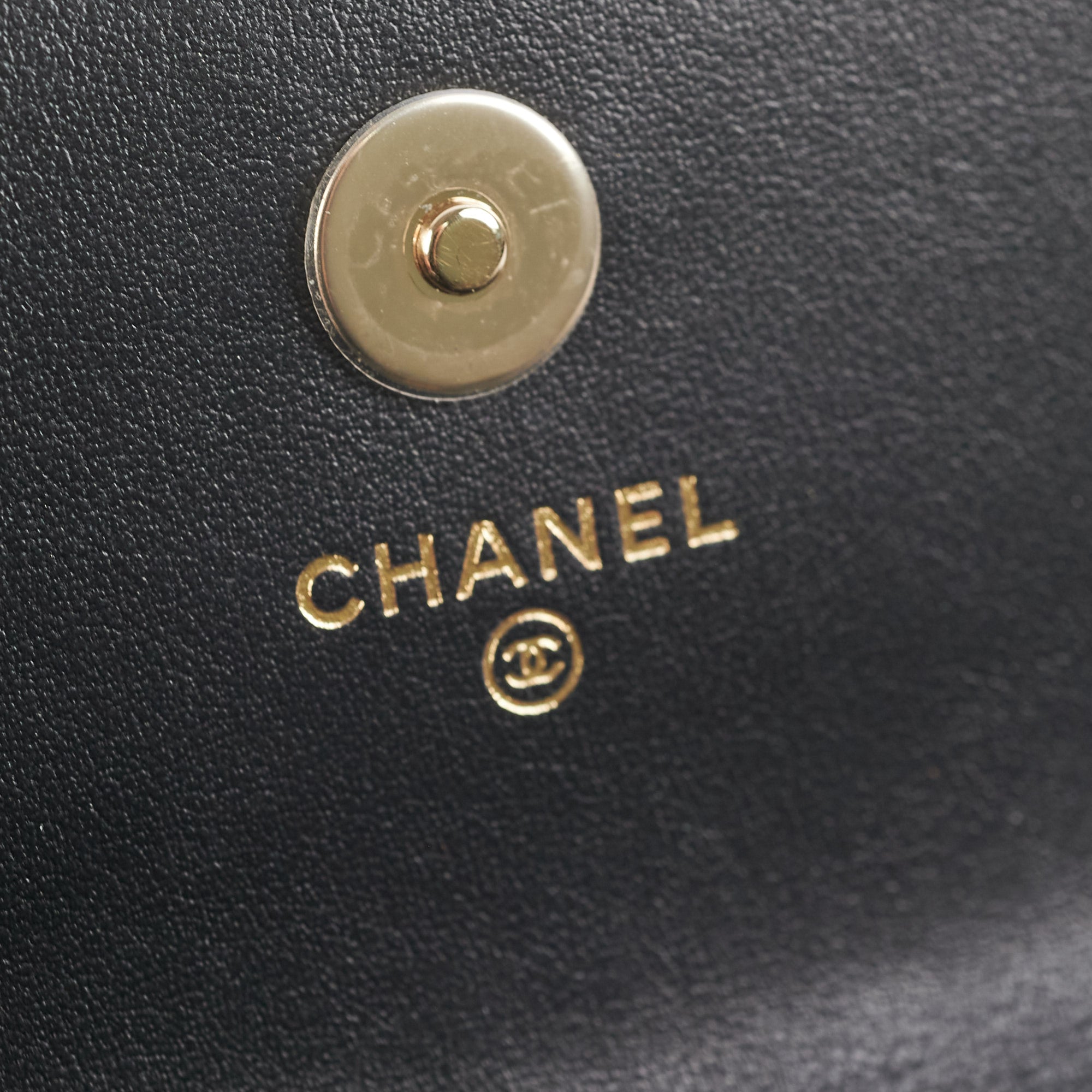 Chanel Black Pearl Card Holder & Shoulder Bag - Luxury Women's Wallet with Pearl Accents for Everyday Use & Special Occasions