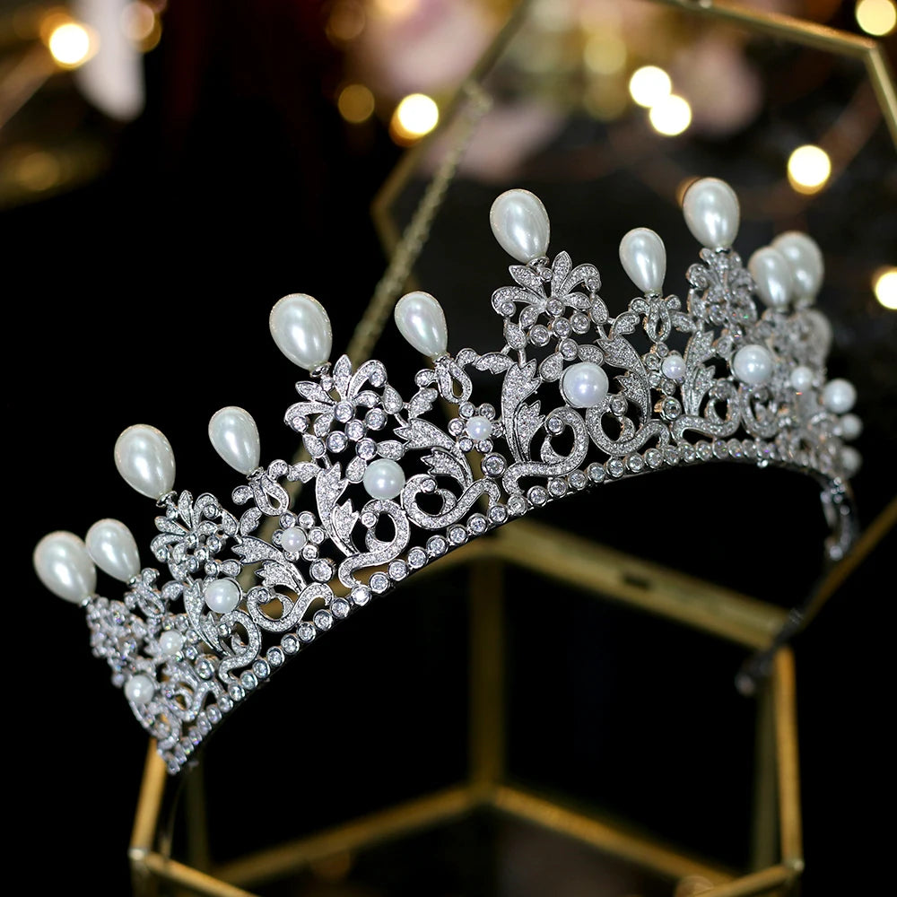 Elegant Pearl Bridal Crown Tiara with Zirconia - Wedding Hair Accessories for Bride, Bridesmaids & Flower Girls - Perfect for Weddings, Prom, Quinceañera & Special Occasions