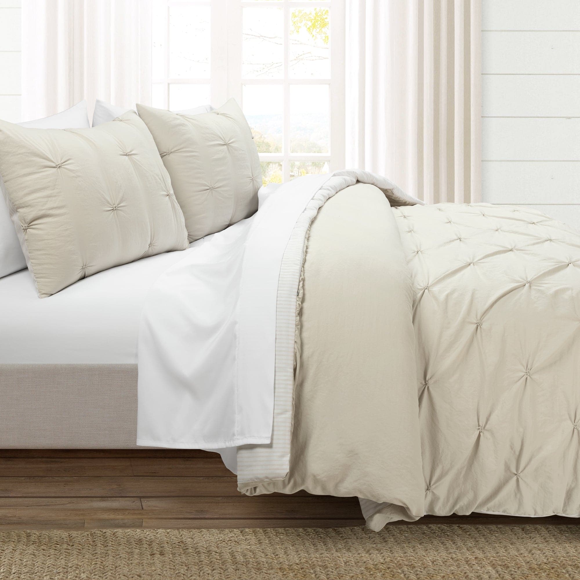 Ravello Pintuck Reversible Comforter Bed in a Bag Set - Queen Size Luxury Bedding for Master Bedroom & Guest Room | Complete Comforter, Sheet Set & Pillow Shams