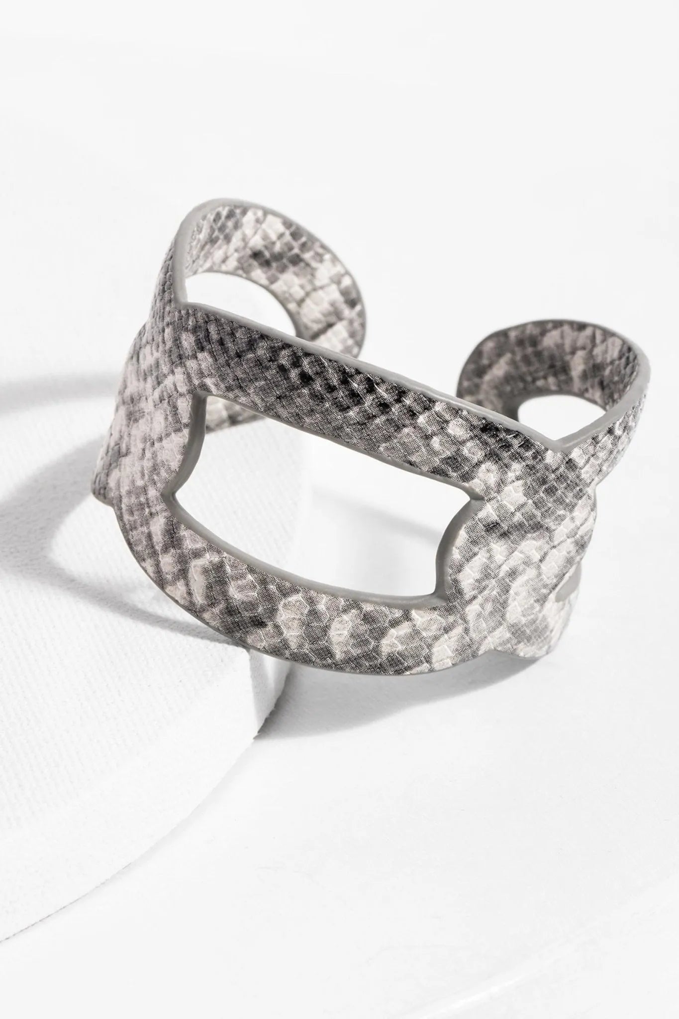 Ogee Cuff Bracelet for Women - Elegant Stainless Steel Bangle with Unique Wave Design - Perfect for Parties, Weddings & Everyday Wear