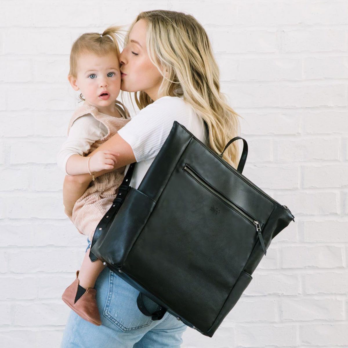 Freshly Picked Minimal Diaper Bag Backpack in Onyx Black - Stylish & Functional Baby Essentials Organizer for Moms on the Go, Travel & Daily Outings
