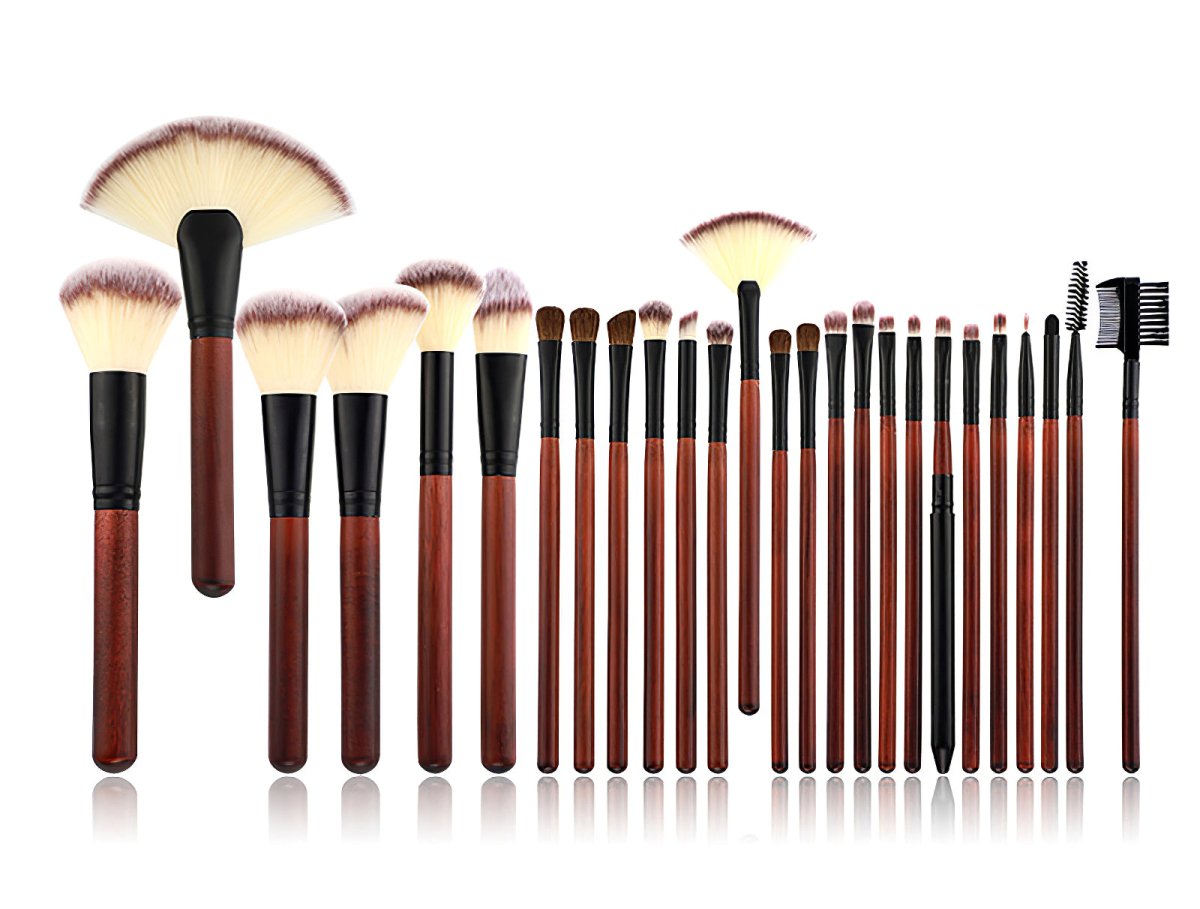 26pcs Professional Makeup Brush Set - Soft Real Animal Hair Bristles & Solid Wood Handles for Flawless Makeup Application - Perfect for Contouring, Blending, and Everyday Beauty Routine