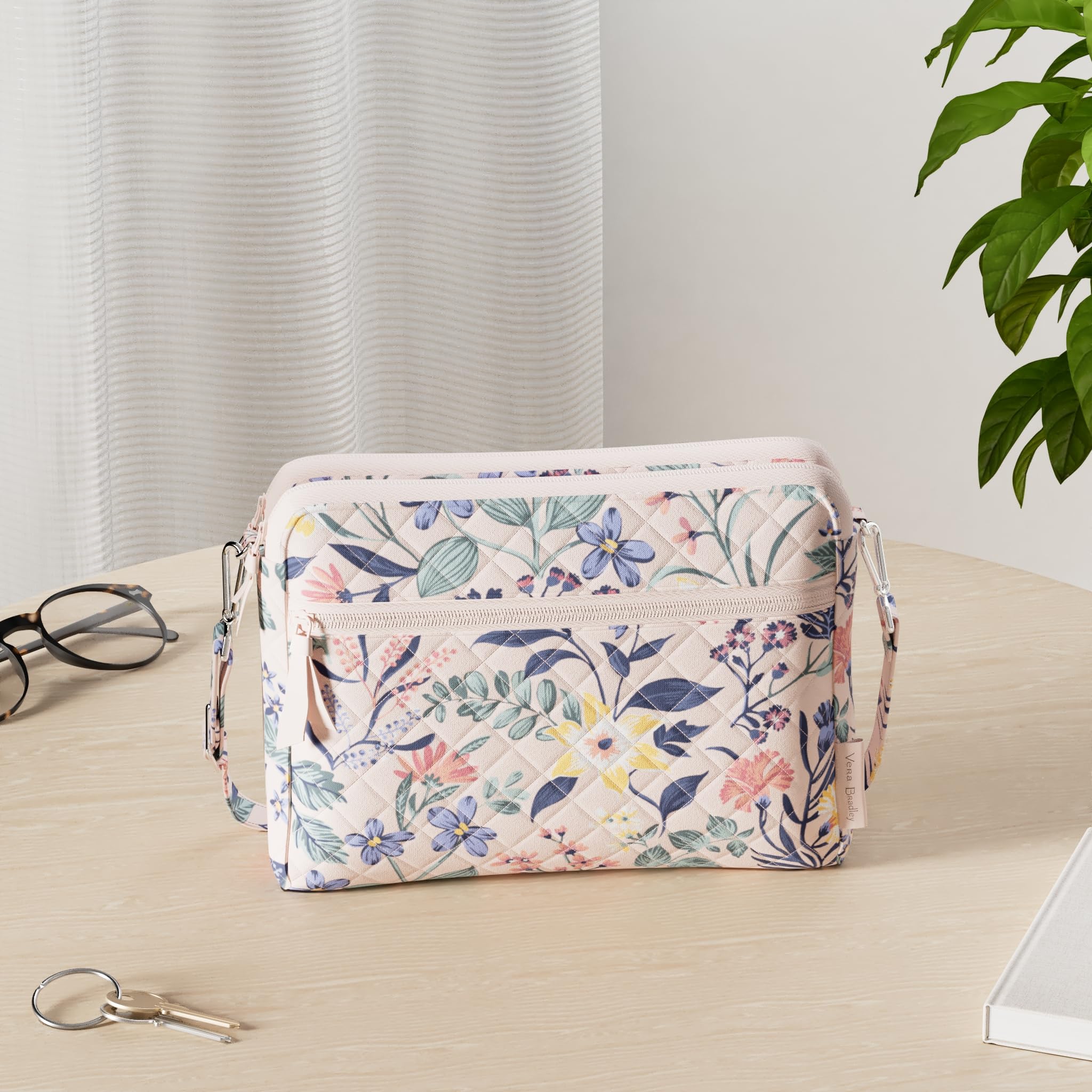 Vera Bradley Cotton Triple Compartment Crossbody Purse for Women | Lightweight Travel Bag | Everyday Essentials Organizer | Perfect for Shopping, Work & Travel