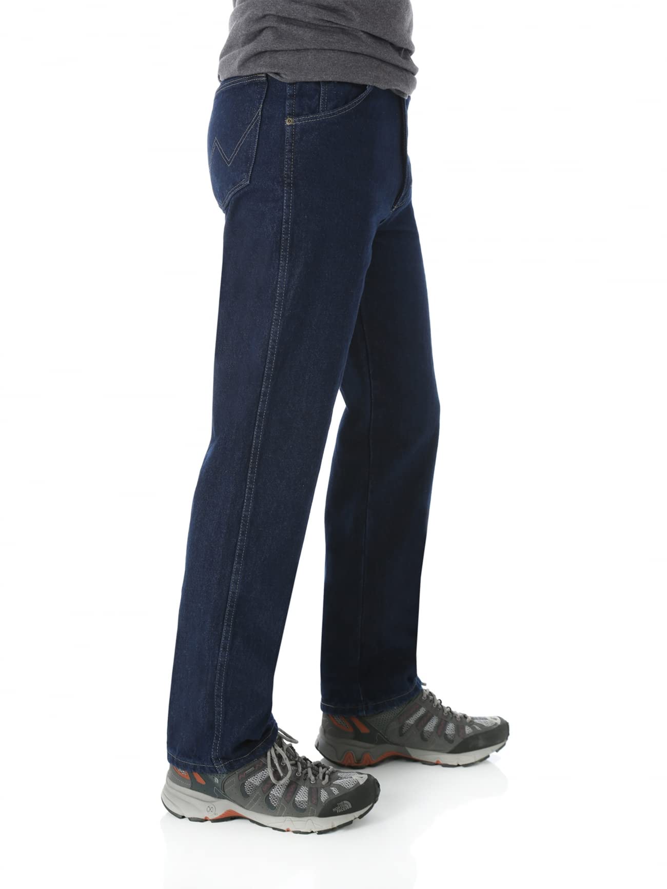Wrangler Men's Rugged Wear Classic Fit Jeans - Durable Denim Pants for Work, Outdoor & Casual Wear | Comfortable Straight Leg Design for Everyday Use