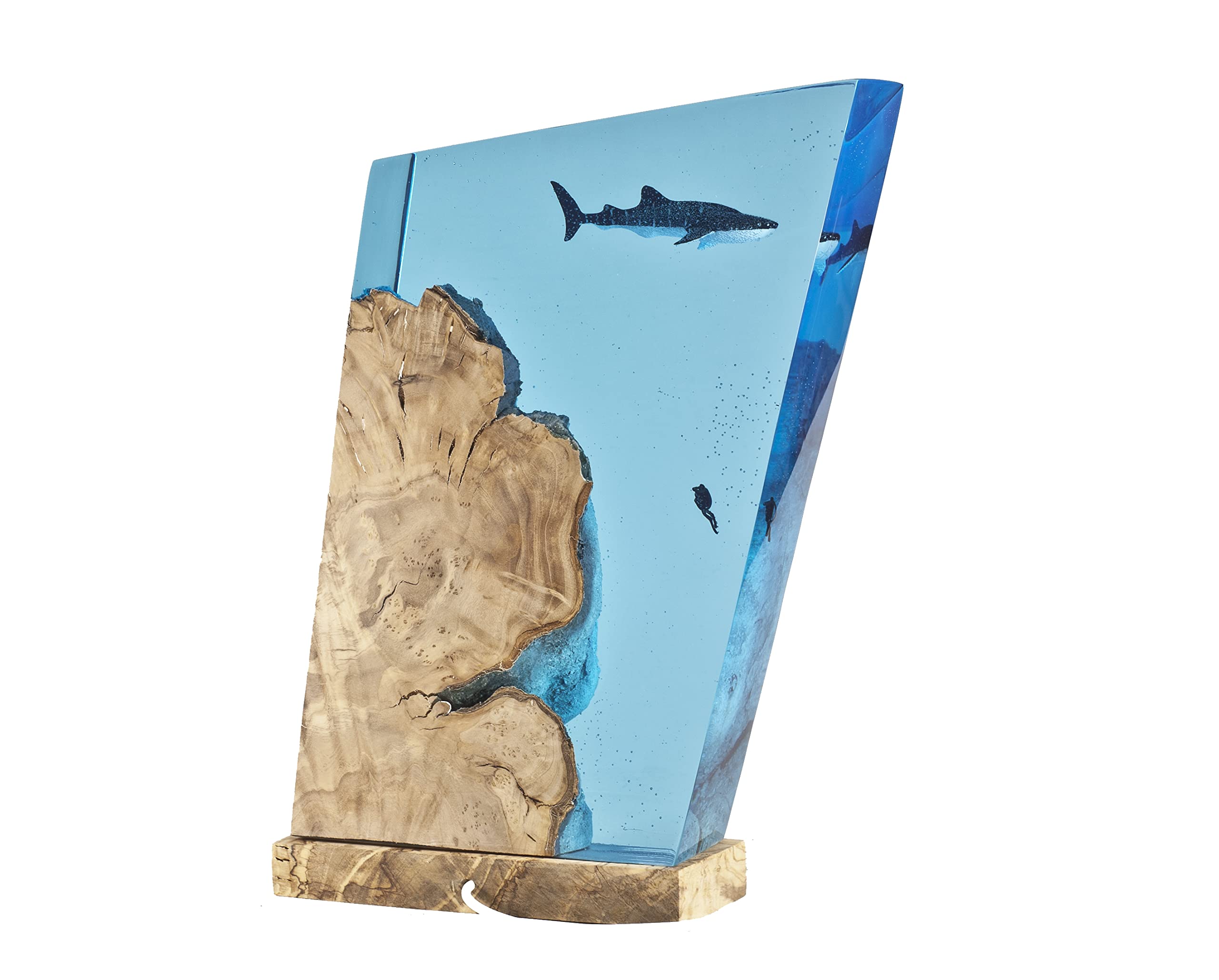 Epoxy Resin Lamp - Handmade Whale Art & Sea Animals Night Light, Unique Resin Epoxy Bedside Lamp with Whale Shark Design, Mood Lighting for Home Decor, Nature-Inspired Original Artwork | Perfect for Bedroom, Living Room & Office Ambiance