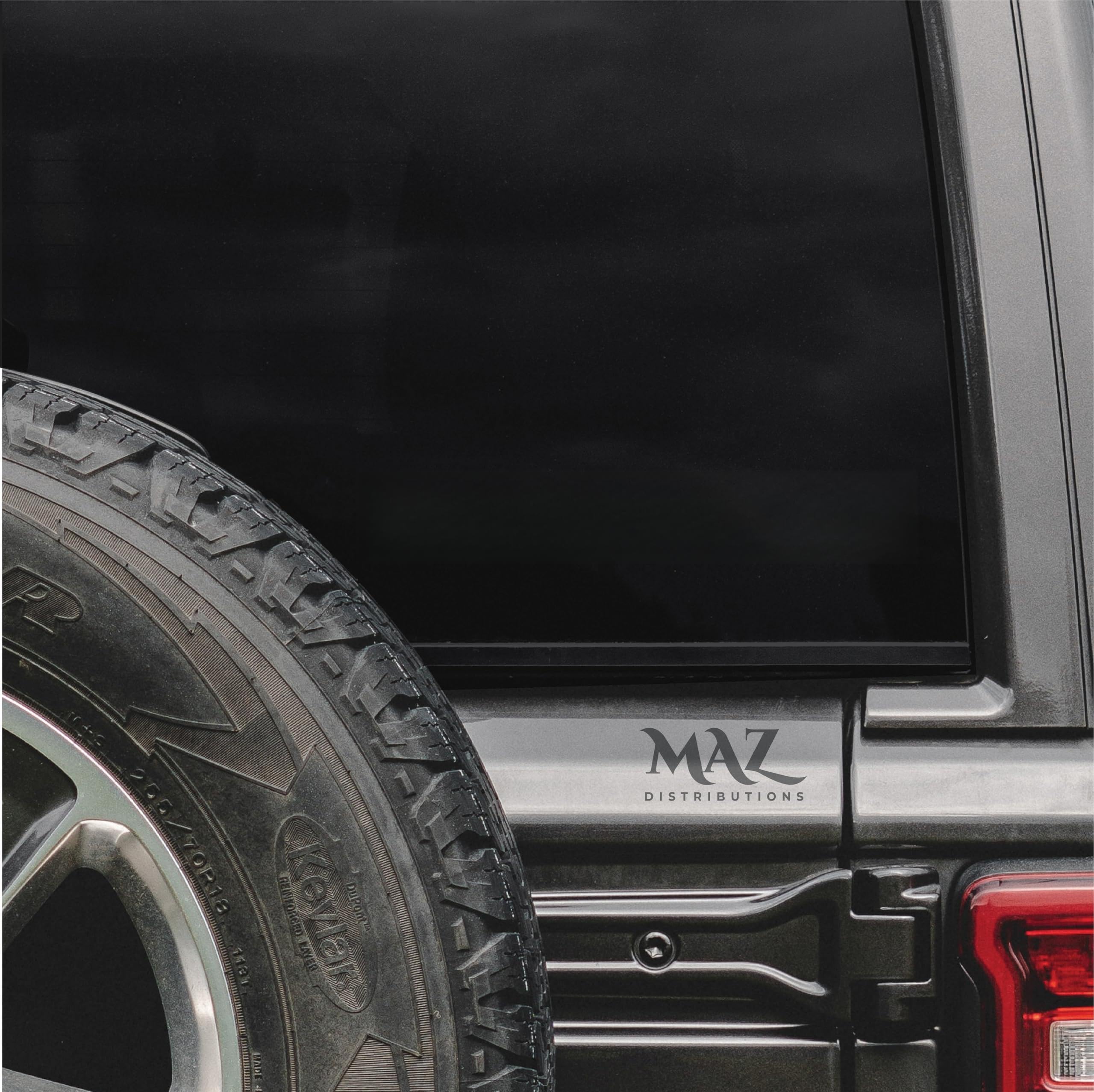 MAZ DISTRIBUTIONS – Molon Labe Cartoon Vinyl Sticker Decal - Waterproof Removable Laptop & Water Bottle Sticker - Durable for Car, Van, Bag & Mailbox - Indoor & Outdoor Use - Perfect for Laptops, Tumblers, Vehicles & Personalization - MAZ 431