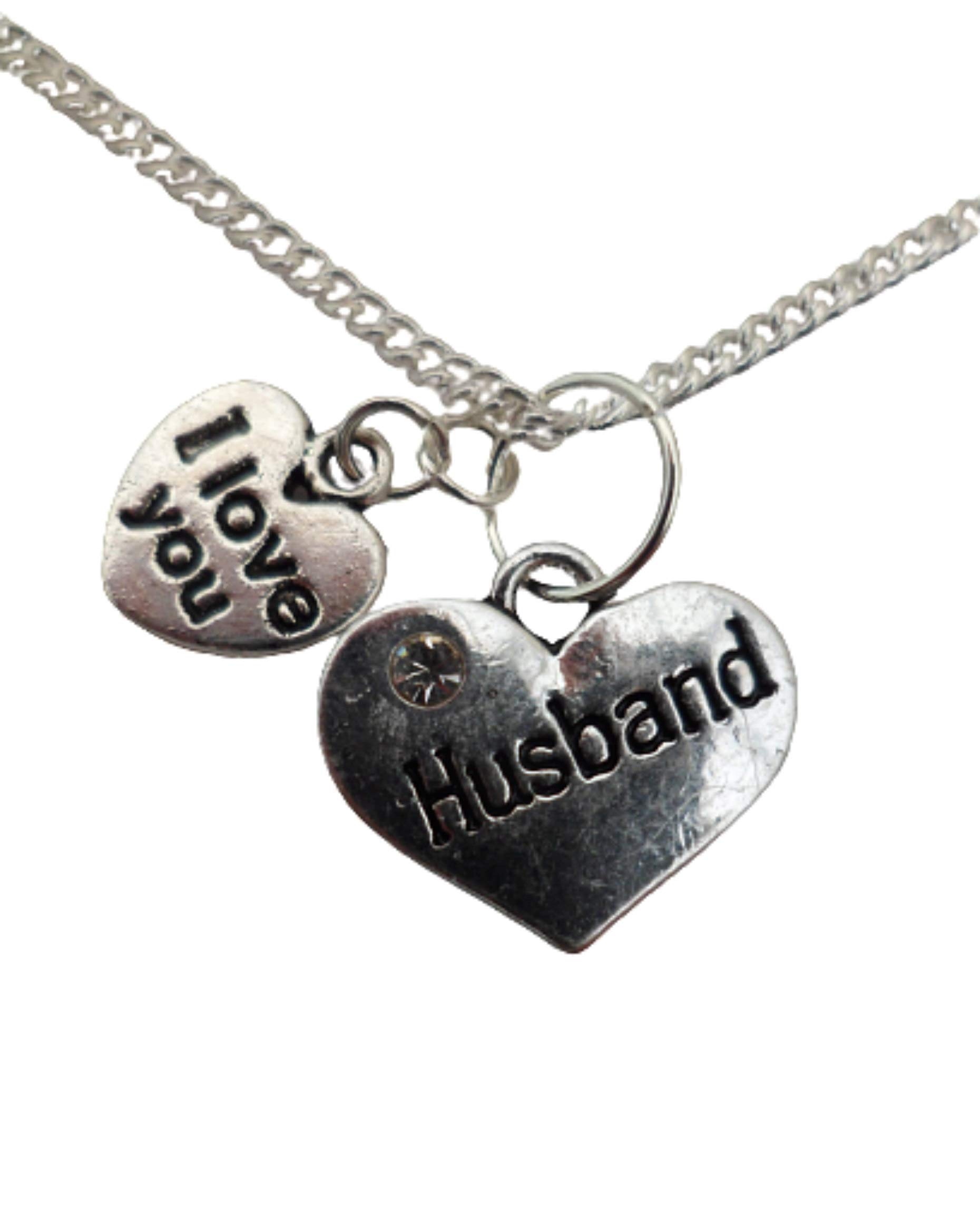 Sterling Silver Plated Heart Pendant Necklace for Women - Romantic Love Gift for Wife, Girlfriend, Anniversary & Valentine's Day - Perfect for Date Nights, Weddings & Special Occasions