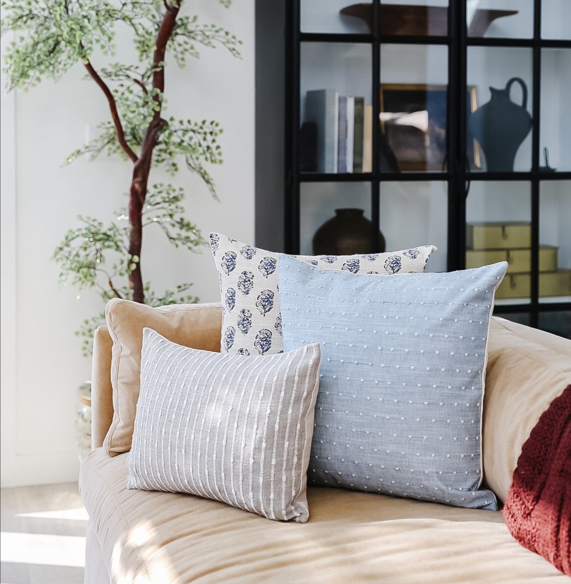 Arilene Sofa Pillow Combo Set of 3 - Soft Decorative Throw Pillows for Couch, Bed & Living Room - Perfect for Home Decor, Cozy Comfort & Stylish Accents