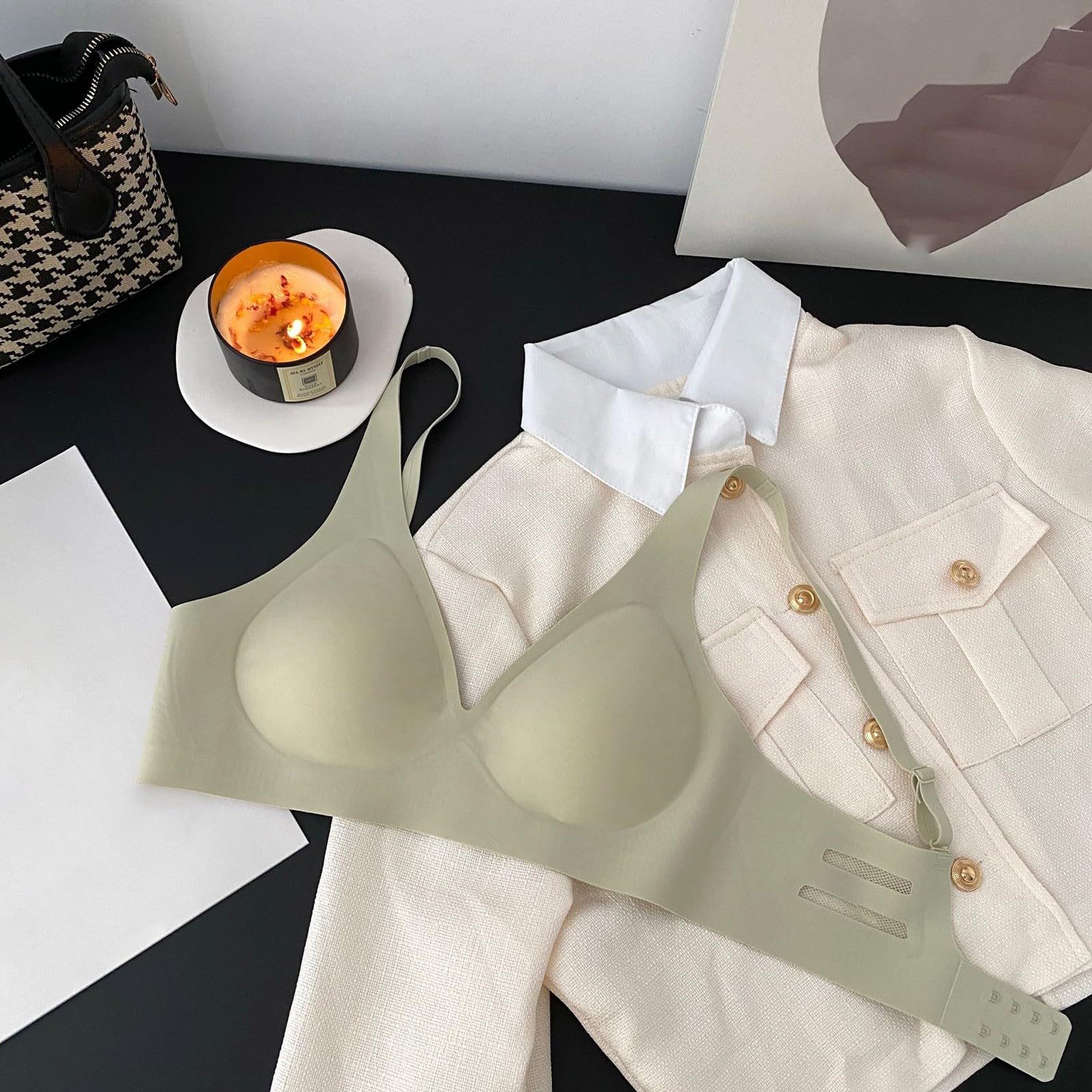 Women's Seamless Wireless Bra - Comfortable Push Up Bralette with Full Coverage for Sports & Everyday Wear | No Underwire Strapless Design for Active Lifestyles