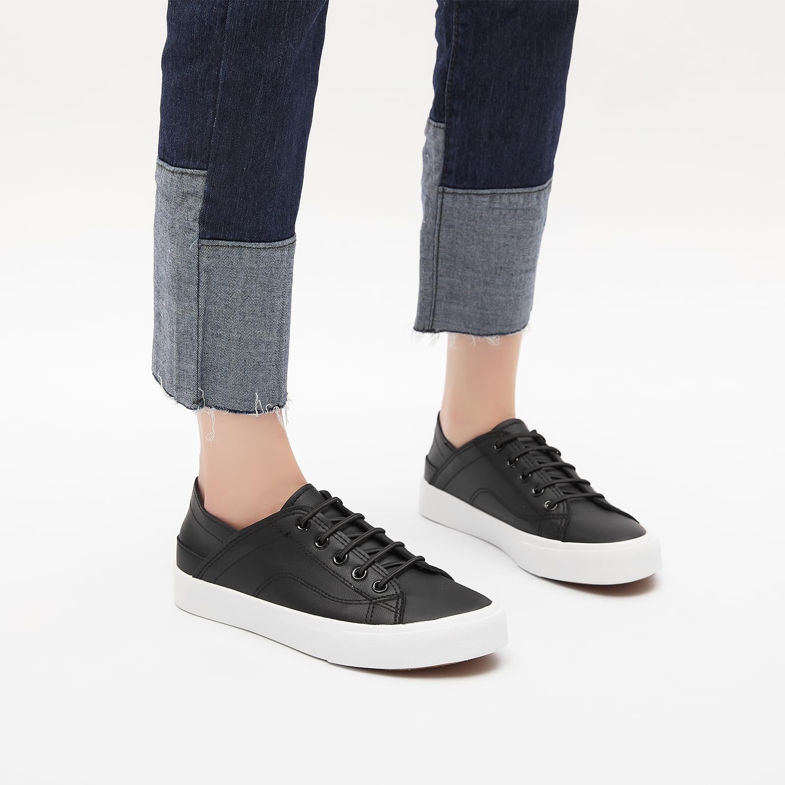 Women's Slip On Sneakers - PU Leather Comfortable Walking Shoes - Fashion White & Black Casual Tennis Shoes for Women - Perfect for Work, Travel & Everyday Wear
