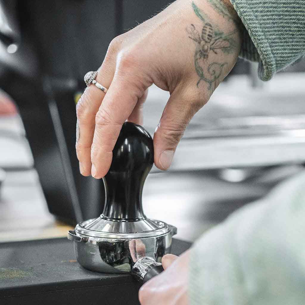 Professional Espresso Tamper with Compressor - Heavy Duty Barista Coffee Tamping Tool for Perfect Espresso Extraction - Ideal for Home & Commercial Coffee Shops