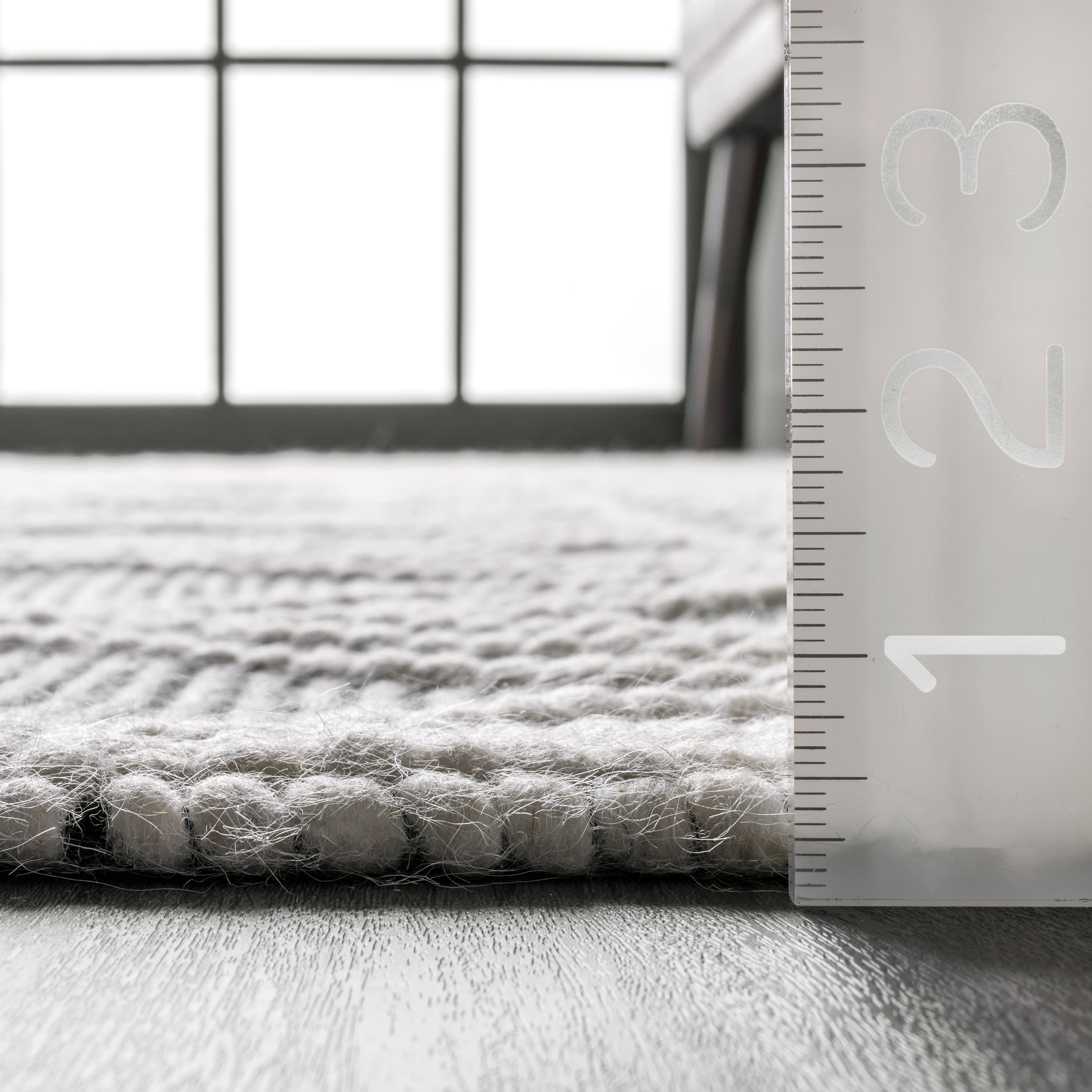 Argyle Trellis Area Rug - Soft Grey Geometric Pattern for Living Room, Bedroom & Office Decor