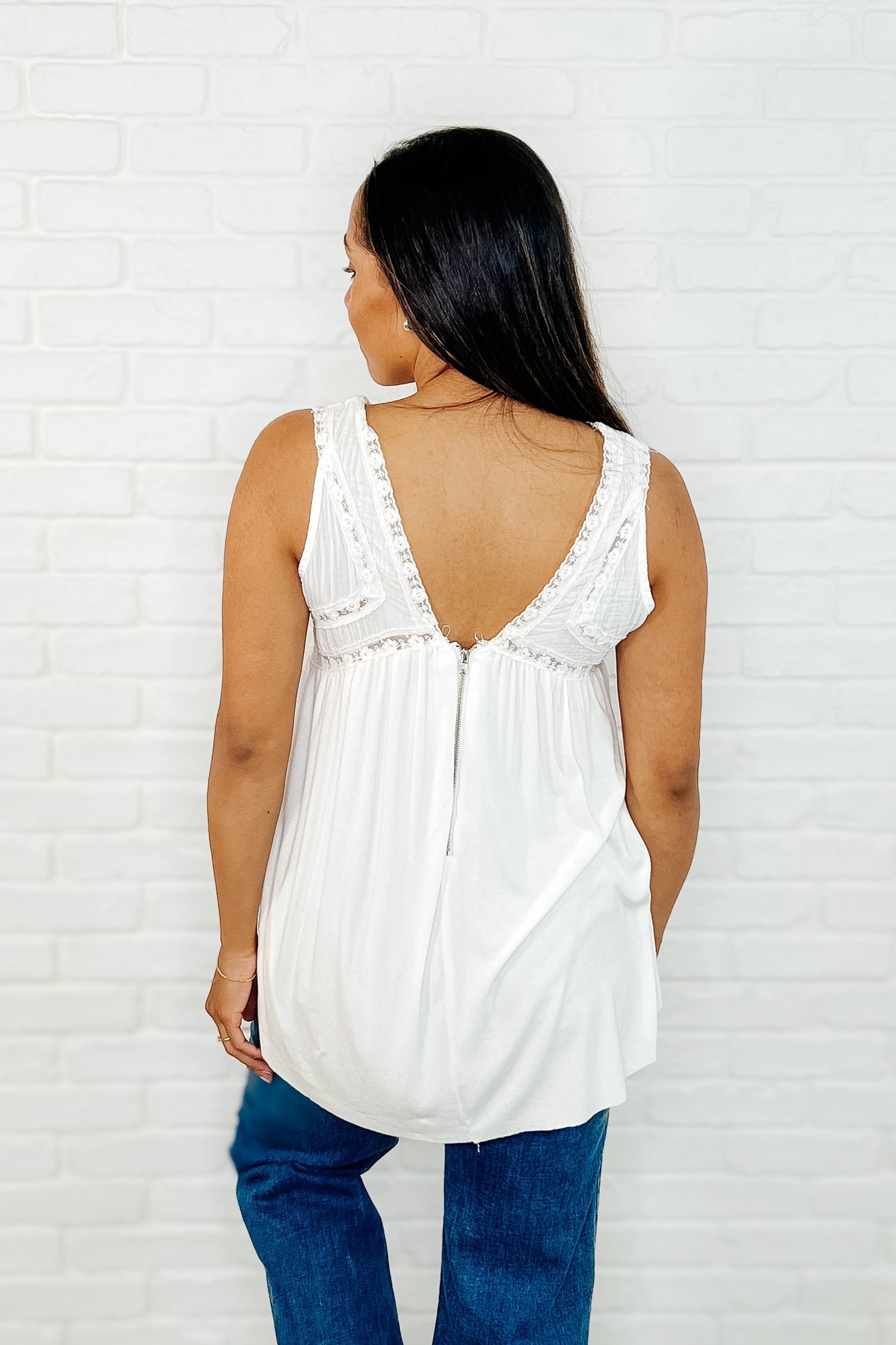 Let em' Breathe V Neck Tank Top for Women - Soft Cotton Off White Shirt | Casual Summer Wear, Yoga, Beach Outfit