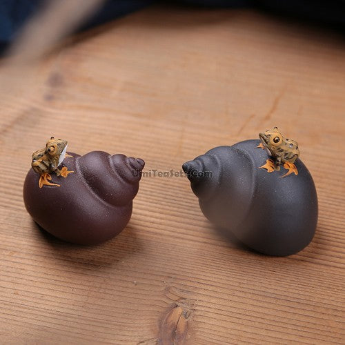 Handmade Purple Clay Tea Pet - Traditional Chinese Yixing Teapot Companion for Tea Ceremony & Meditation | Perfect Gift for Tea Lovers