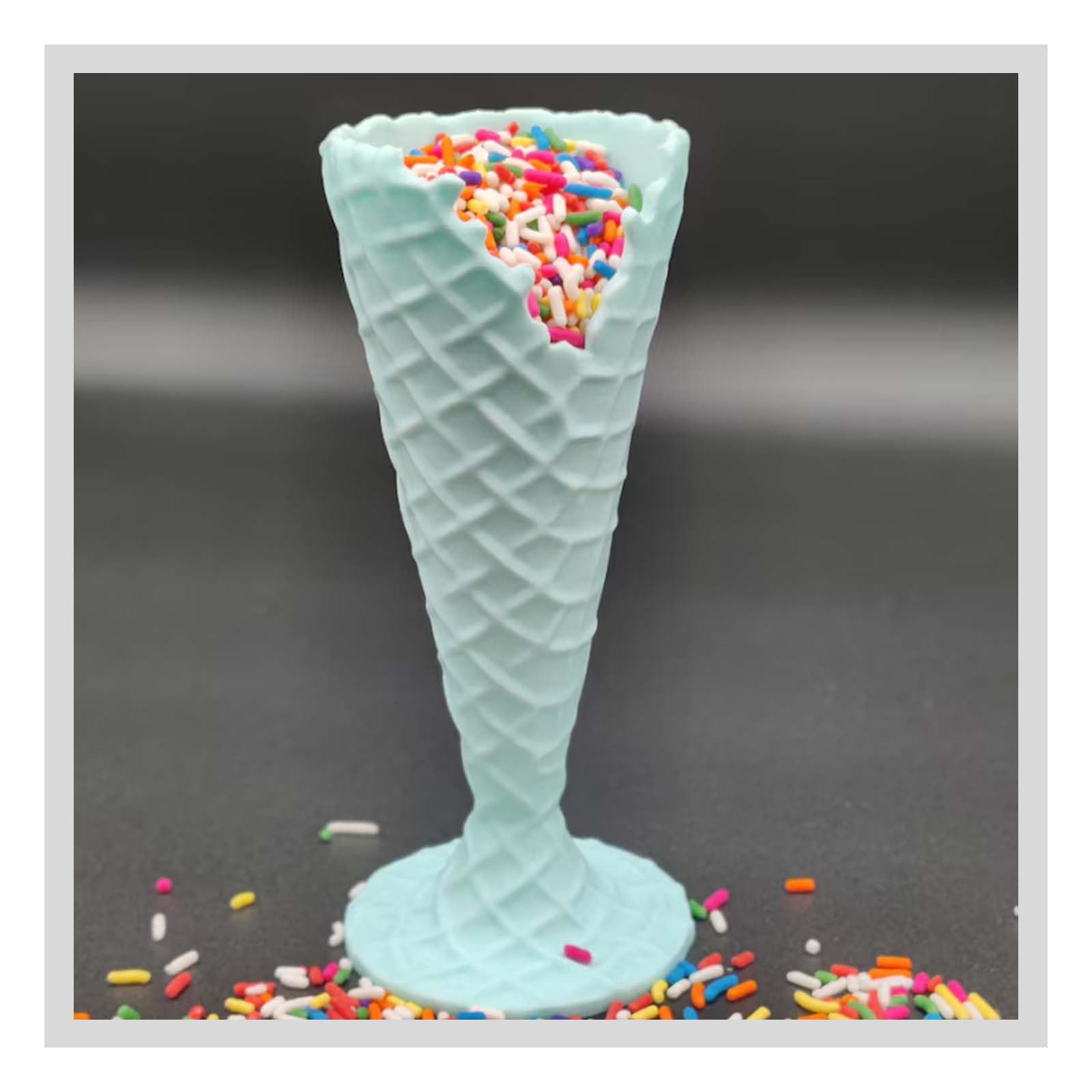 3D Printed Personalized Desk Pen Holder - Cute Gradient Peach Office Organizer with Free Mini Ice Cream Pen (Perfect for Home, Office & School Desk Storage)