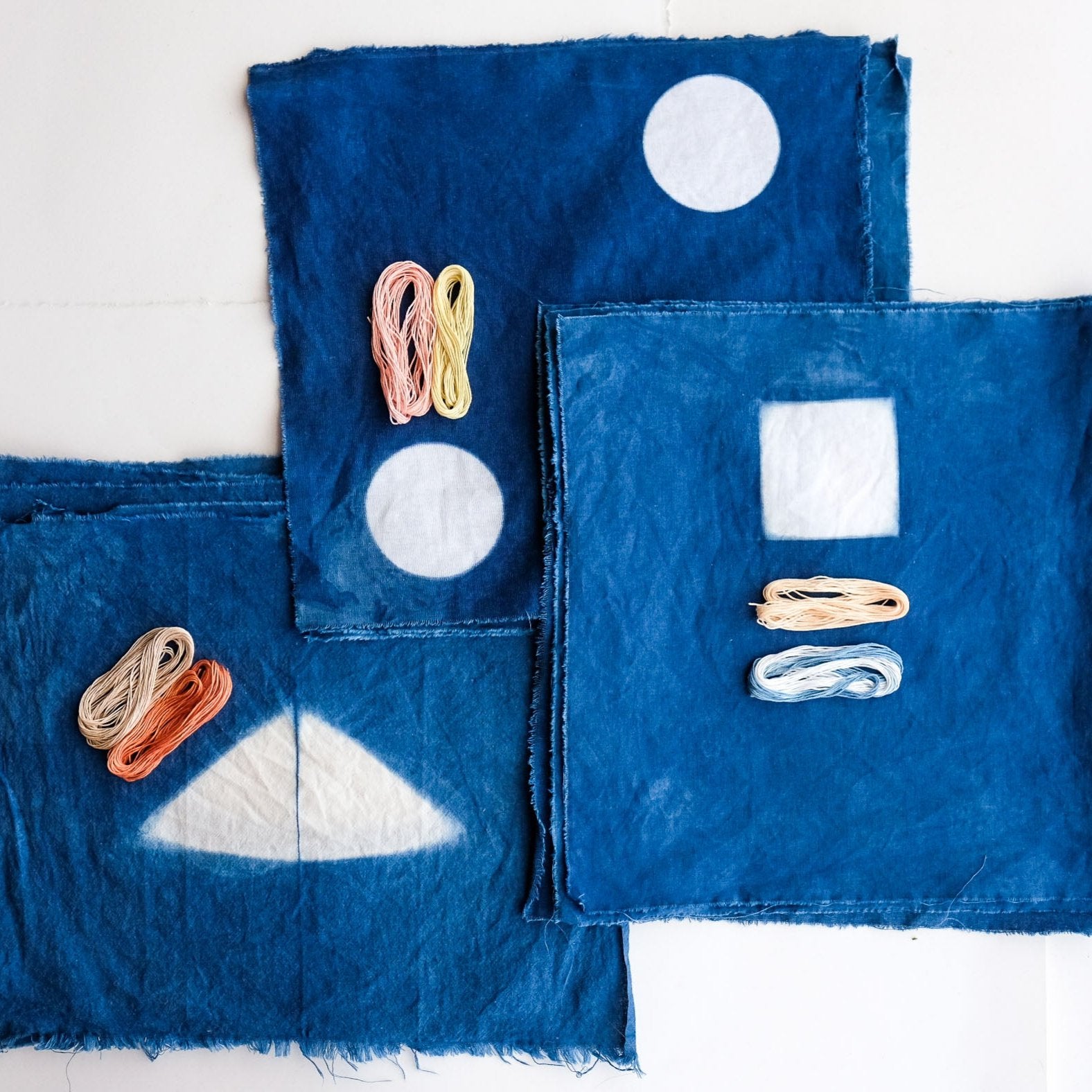 Mini Stitching Meditation Kit for Adults - DIY Embroidery Starter Set with Hoop, Thread & Needles - Perfect for Stress Relief, Mindfulness & Creative Relaxation at Home