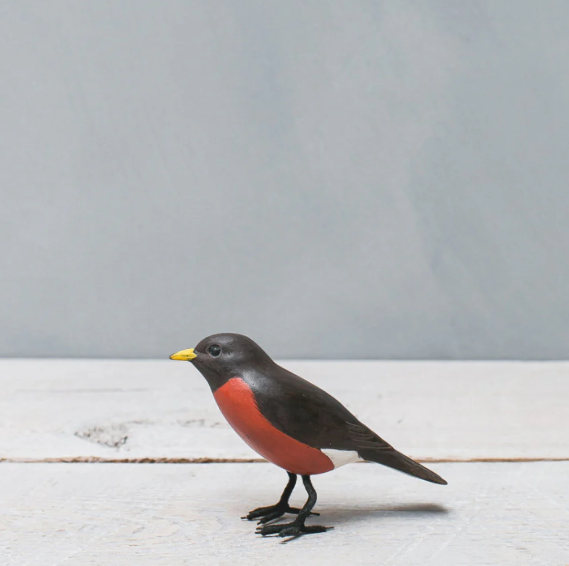 Aviologie Mini Robin Bird Sculpture - Set of 4 Small Decorative Figurines for Home, Garden & Office Decor | MRN001
