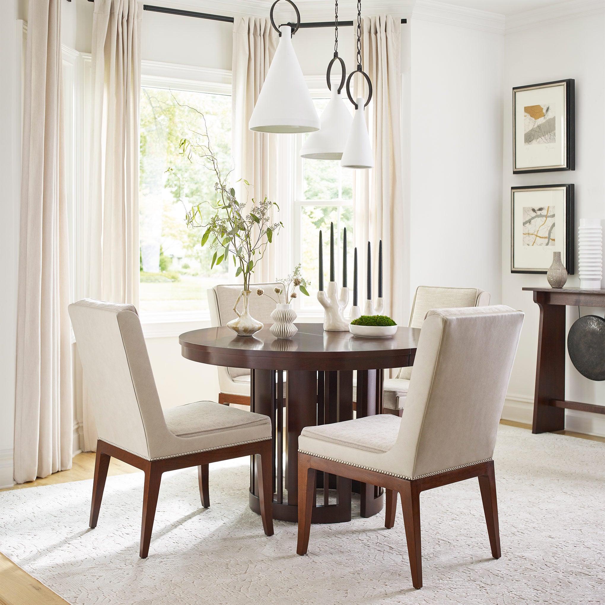Park Slope Round Dining Table - Modern Wooden Kitchen Table for 4-6 People | Perfect for Small Spaces, Breakfast Nooks & Cozy Family Dinners