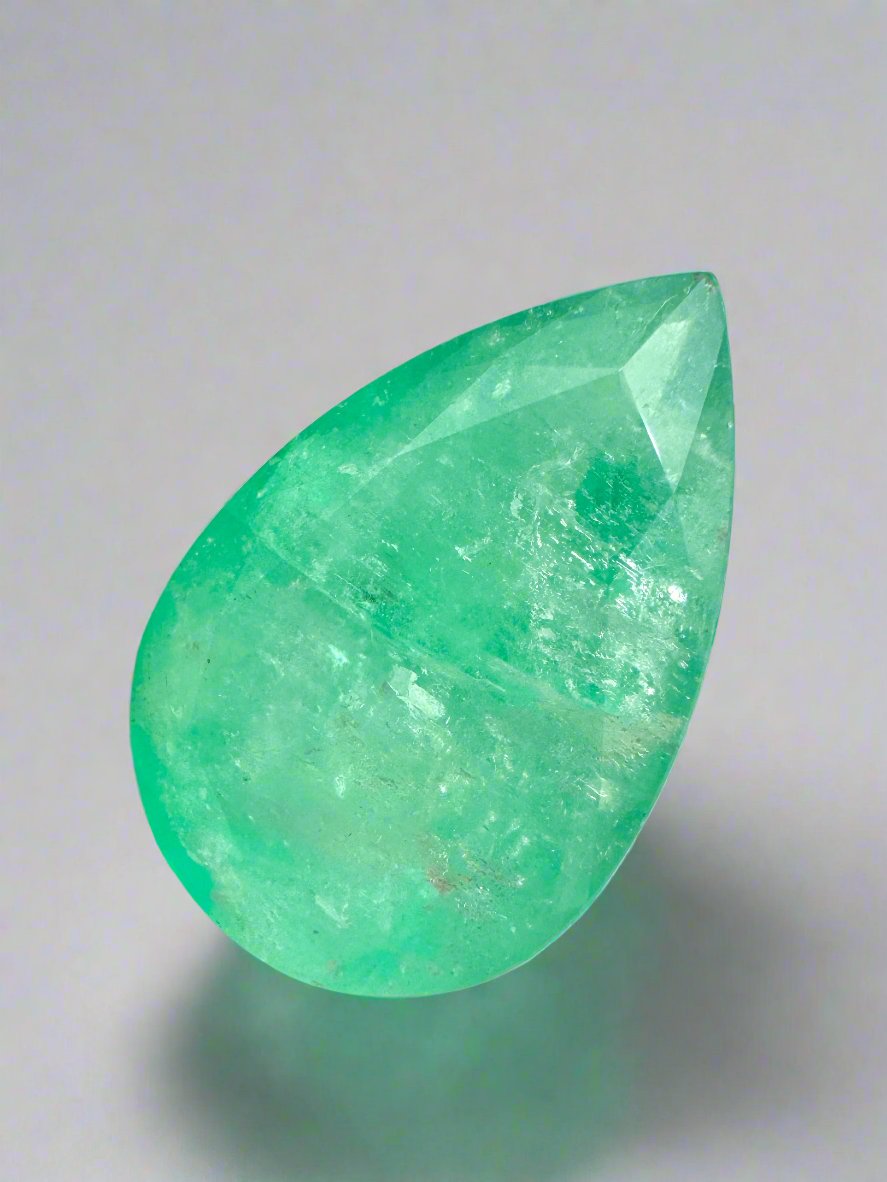 14.77 Carat Natural Colombian Emerald Pear Cut Loose Gemstone - Earthy Green 21x14mm for Jewelry Making, Engagement Rings & Luxury Gifts