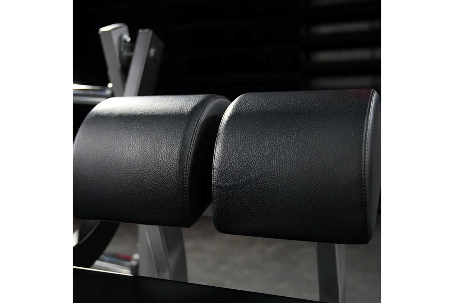 Hammer Strength Plate Loaded Glute Drive Machine - Professional Gym Equipment for Glute Workouts & Strength Training - Perfect for Home Gyms & Commercial Fitness Centers
