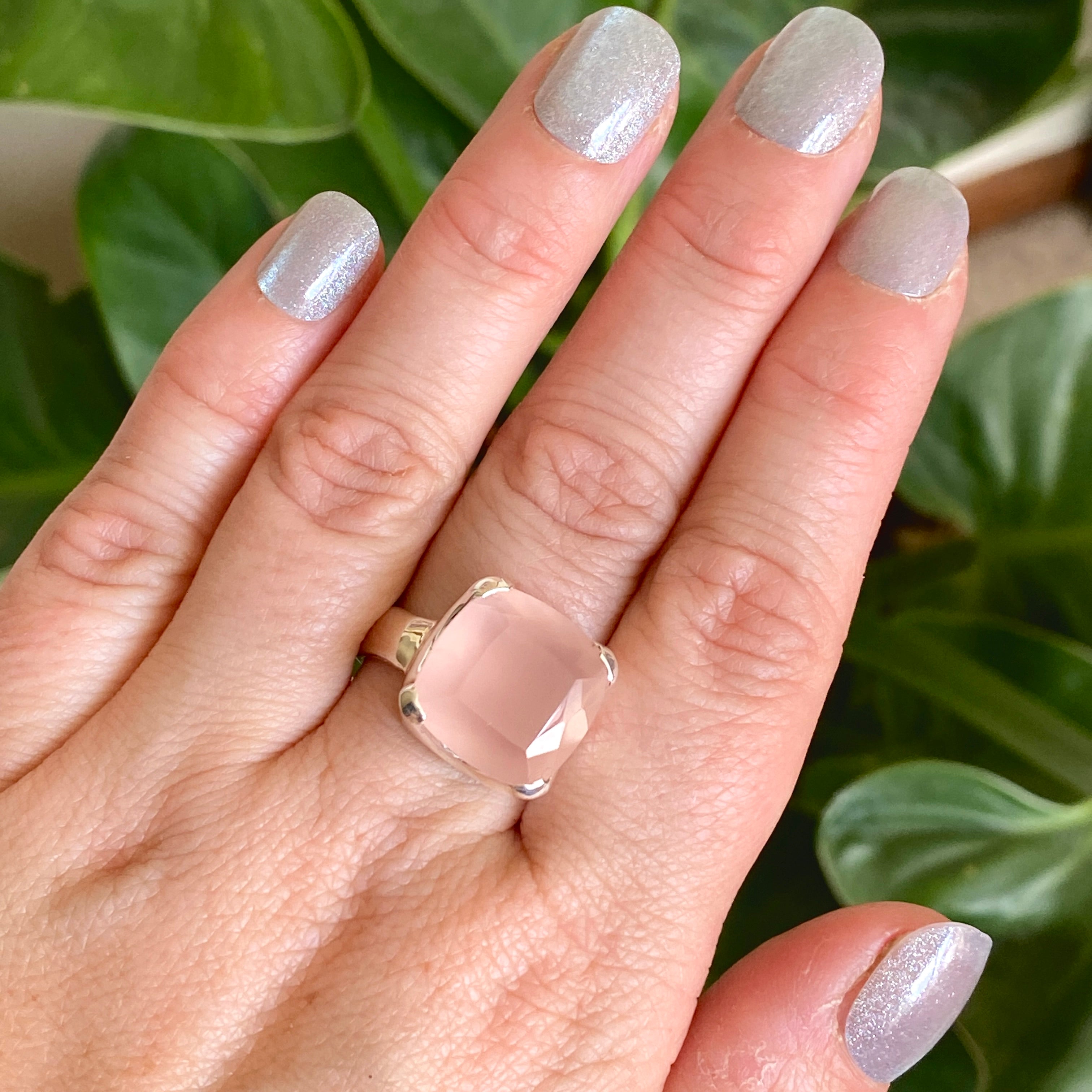 Rose Quartz Square Faceted Ring Size 8 KRGJ3320 - Elegant Healing Crystal Jewelry for Women, Perfect for Meditation, Yoga & Spiritual Gifts