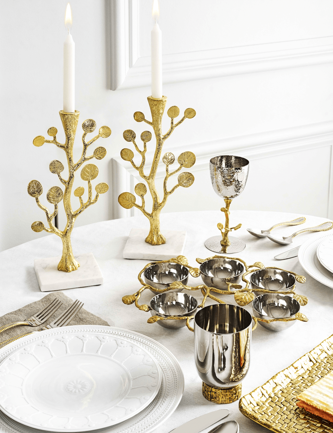 Elegant Botanical Leaf Gold Seder Plate for Passover - Traditional Jewish Holiday Dinnerware for Festive Celebrations & Family Gatherings