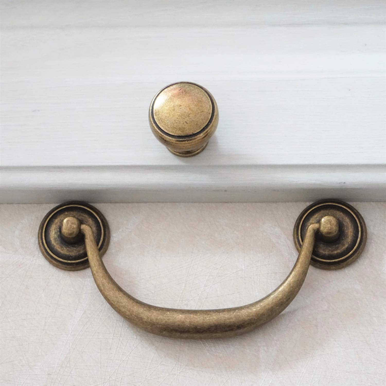 Antique Bronze Dresser Pull Handle 4.25