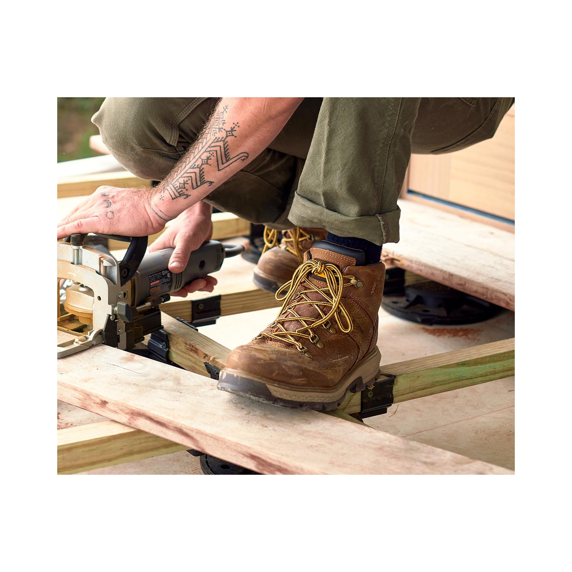 Cat Footwear Men's Exposition Hiker Waterproof Construction Boot - Durable Work Boots for Outdoor & Hiking - Pyramid Brown, Size 12 - Ideal for Construction Sites, Hiking Trails & Rough Terrain