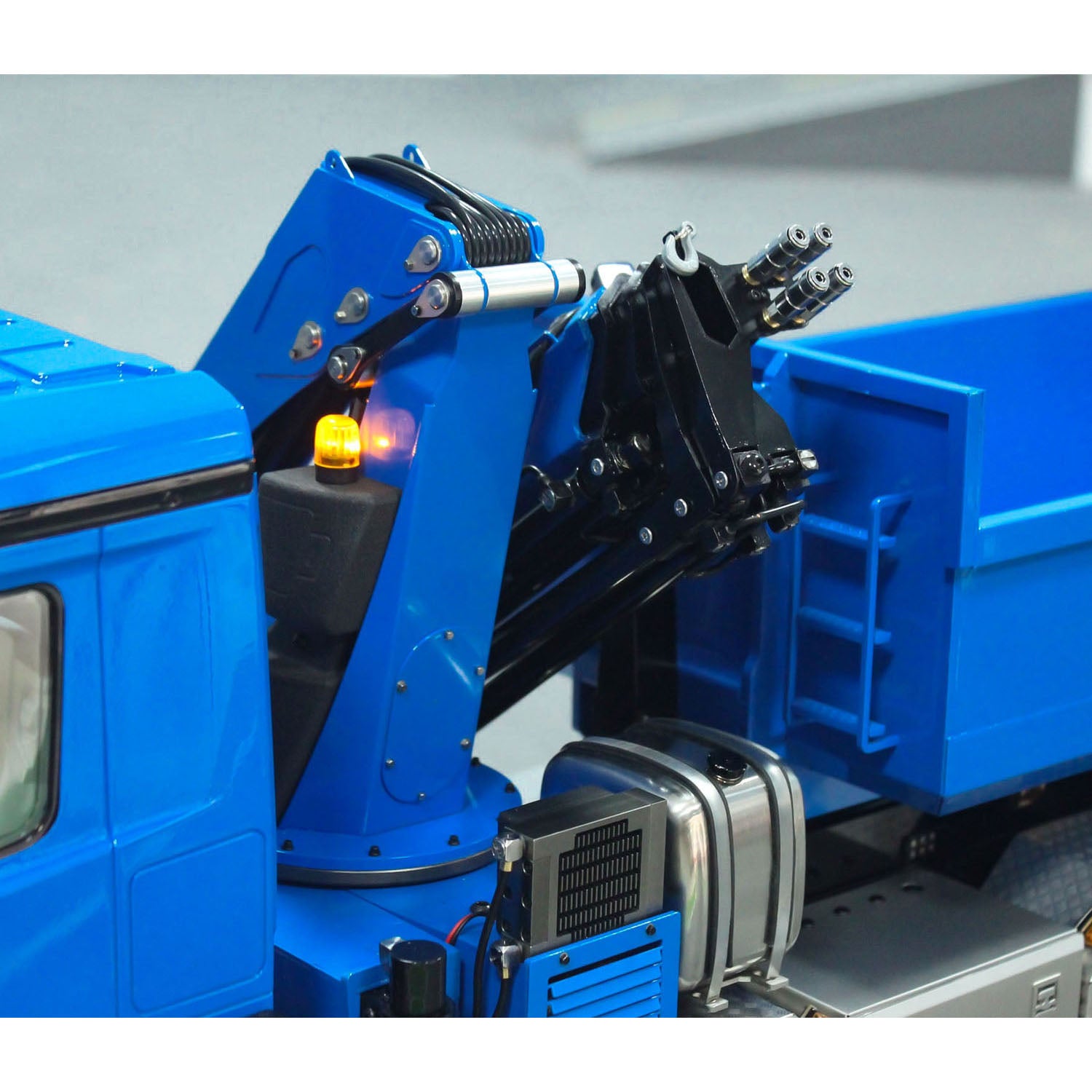 1/14 Scale 10x10 RC Hydraulic Full Dump Crane Truck with U-Shaped Bucket - Radio Controlled Construction Vehicle (PNP/RTR) for DIY Hobbyists & Model Enthusiasts - Perfect for Construction Site Play, Collecting, and RC Racing Events