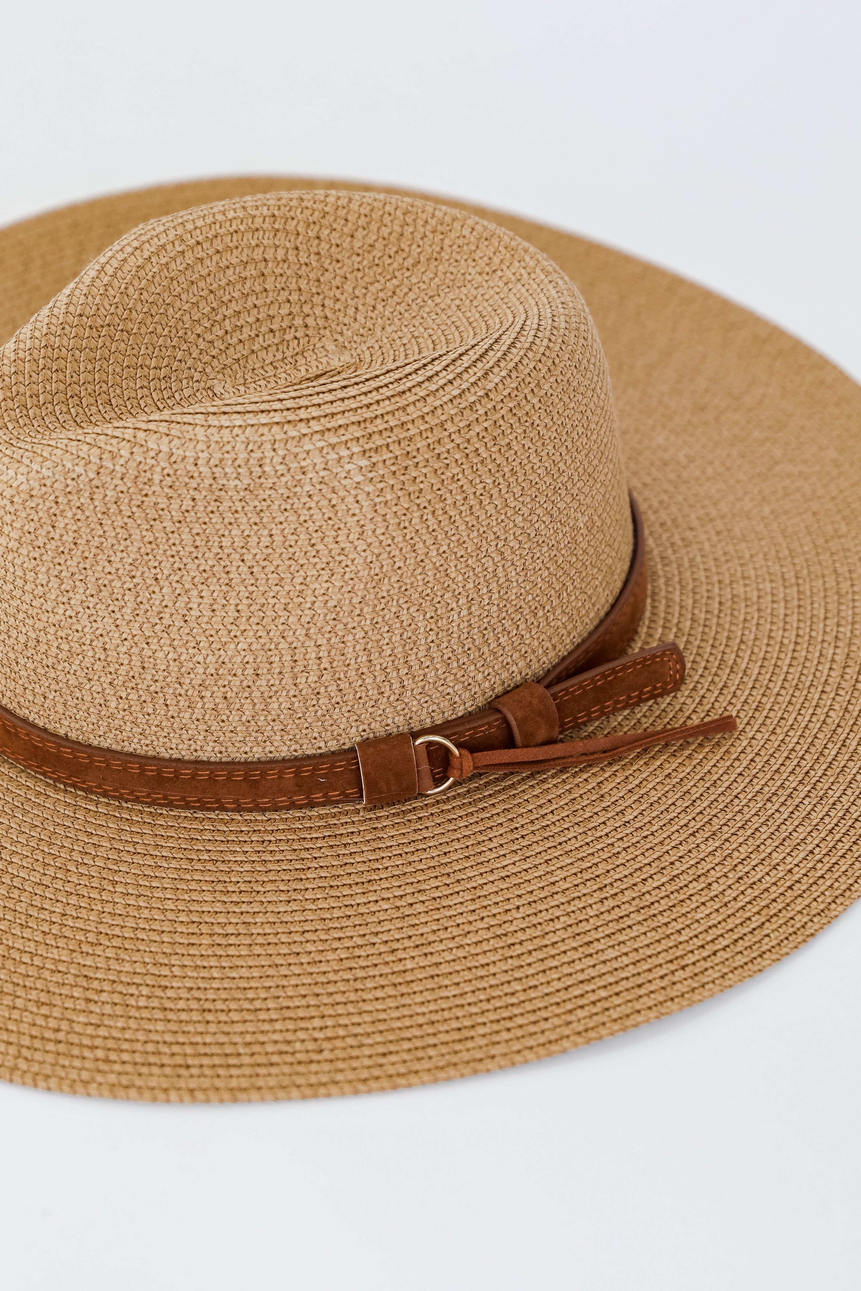 Stylish Straw Wide Brim Sun Hat for Women - UV Protection Summer Beach Hat - Perfect for Vacation, Poolside, and Outdoor Activities