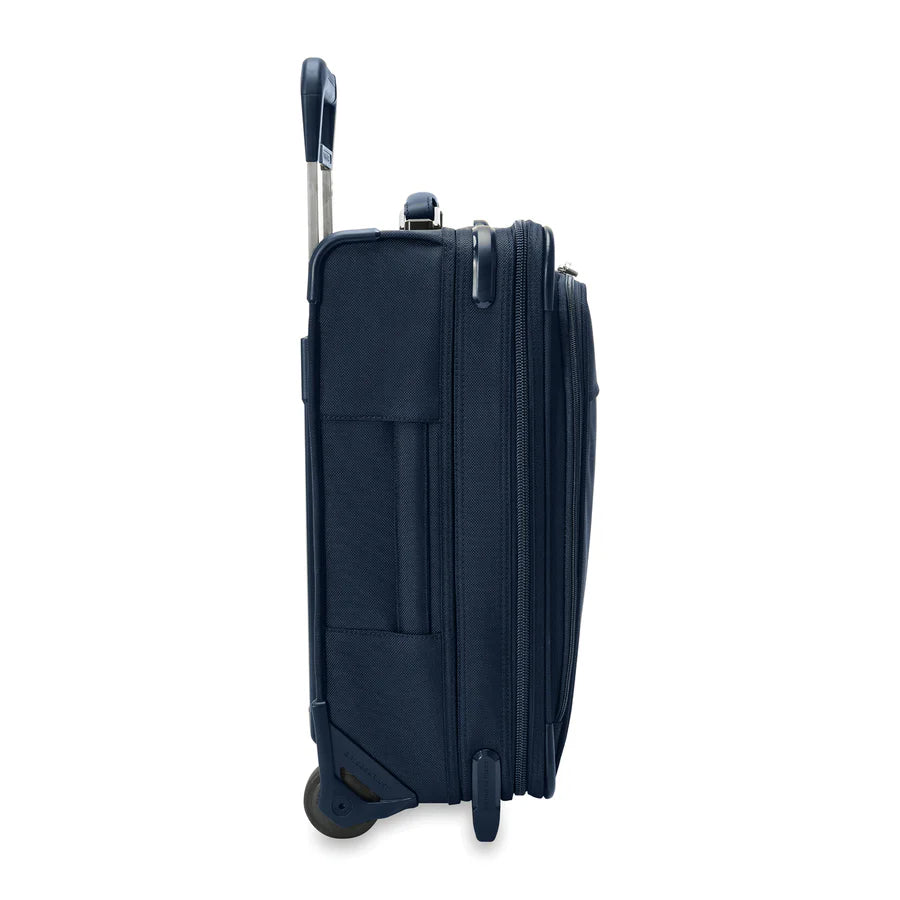 Briggs & Riley BASELINE Global 21