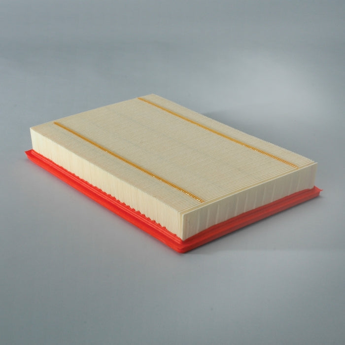 High-Performance Air Filter P607277 - Compatible with Multiple Car Models - Improve Engine Efficiency & Air Quality - Ideal for Daily Commuting & Road Trips
