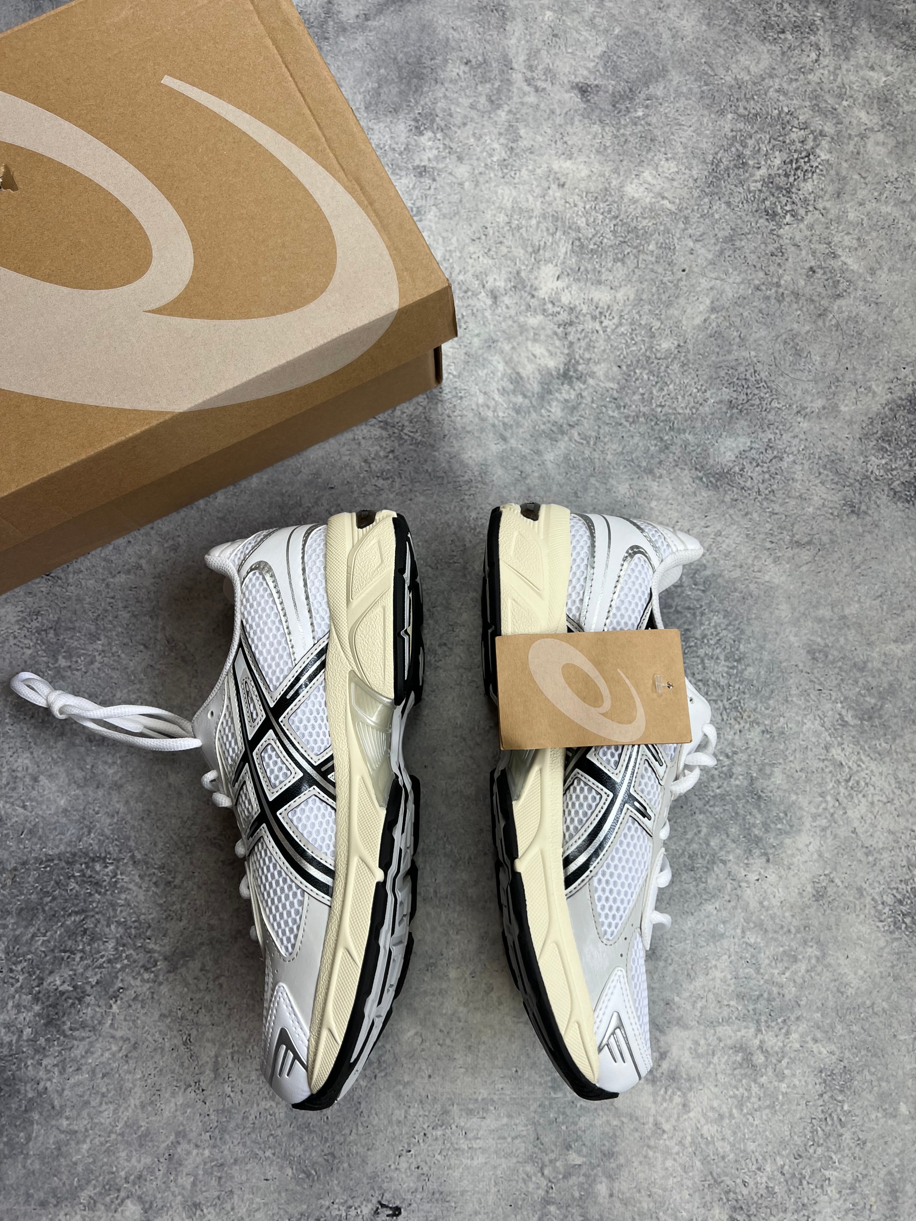 ASICS GEL-1130 Running Shoes for Men & Women - White Cloud Grey - Lightweight Cushioned Sneakers for Jogging, Gym & Daily Wear